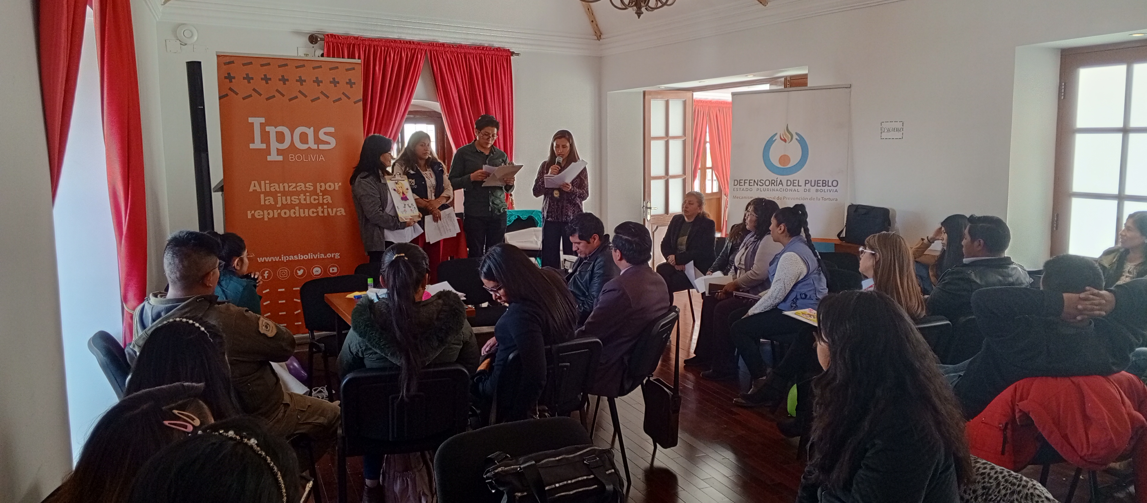 DEFENSORÍA DEL PUEBLO E IPAS BOLIVIA FORTALECEN CAPACIDADES DE SERVIDORES PÚBLICOS PARA LA ATENCIÓN A VÍCTIMAS DE VIOLENCIA SEXUAL