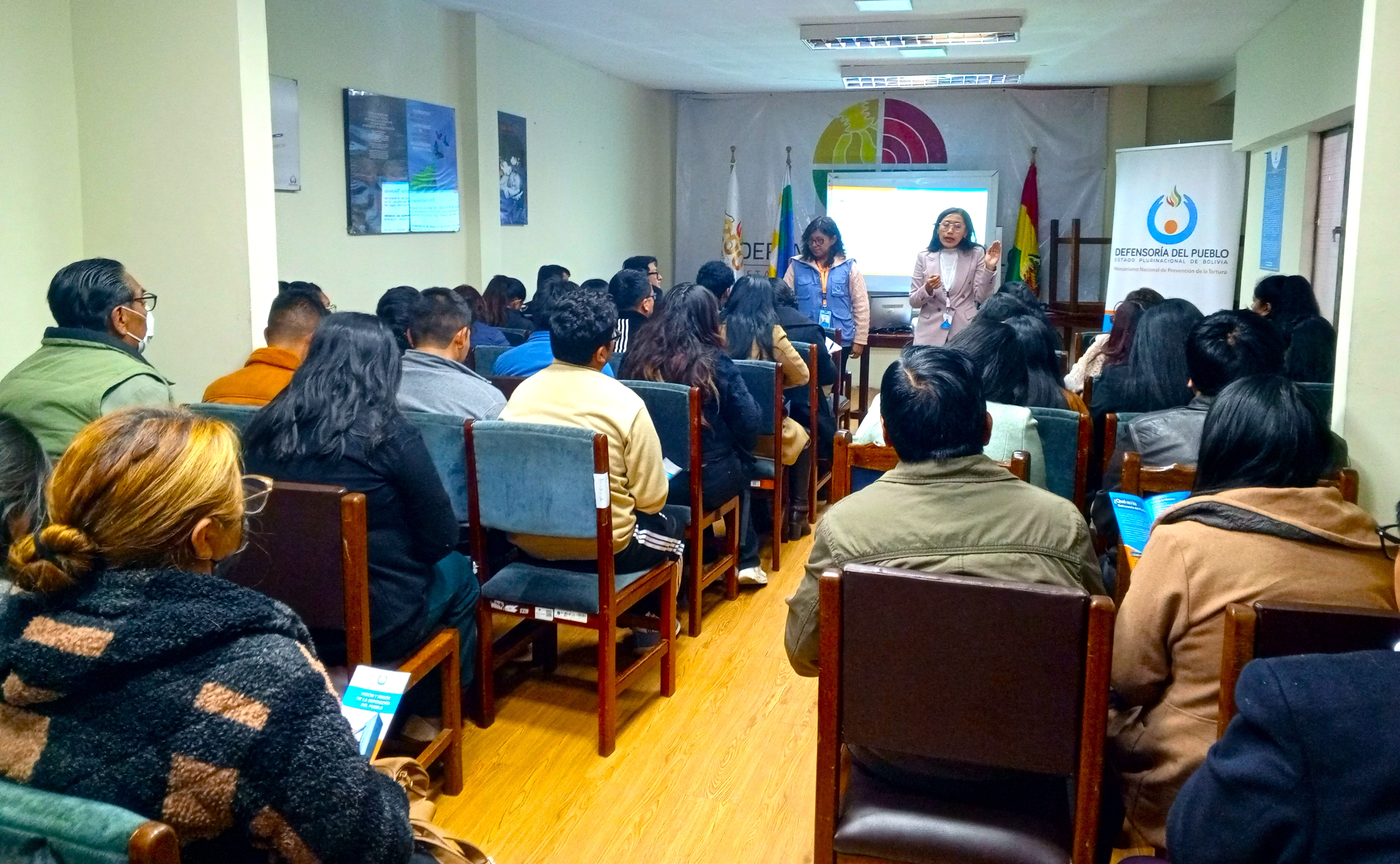 DEFENSORÍA DEL PUEBLO FORTALECE ATENCIÓN CON ENFOQUE DE DERECHOS EN CASOS DE ITERRUPCIÓN LEGAL DEL EMBARAZO