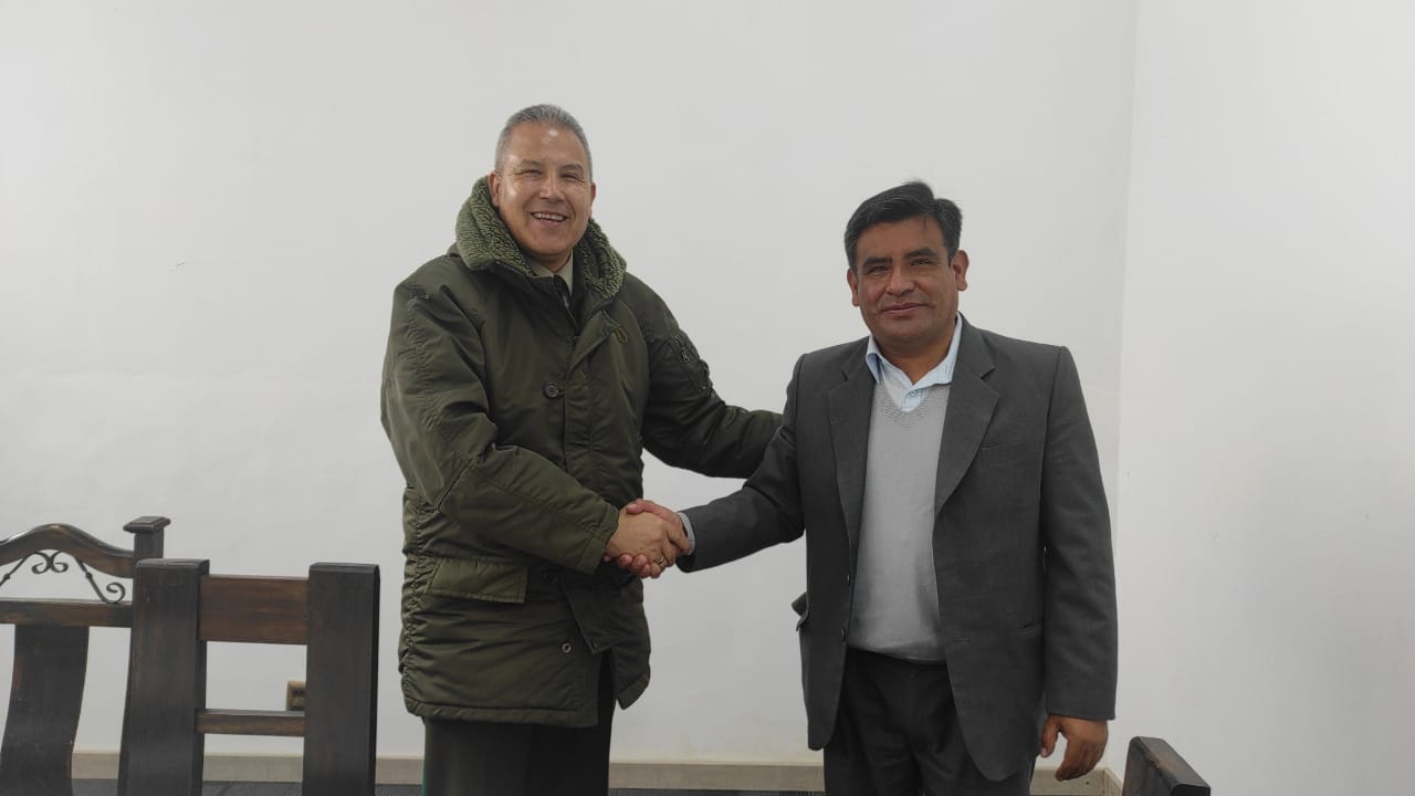 NUEVO DELEGADO DEFENSORIAL DE ORURO, EN VISITA PROTOCOLAR, COORDINA TRABAJO CON AUTORIDADES LOCALES EN DEFENSA DE LOS DERECHOS HUMANOS