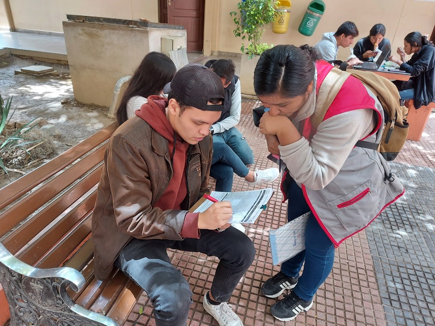 Defensoría del Pueblo exhorta al cumplimiento del acuerdo suscrito entre la UMSS e INE y se evite el cobro de 700 bolivianos a censistas en la Facultad de Arquitectura