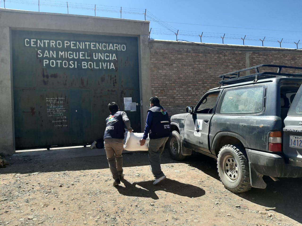 COORDINACIÓN REGIONAL DE LLALLAGUA DE LA DEFENSORÍA DEL PUEBLO ENTREGÓ VÍVERES A PRIVADOS DE LIBERTAD DE SAN MIGUEL DE UNCÍA