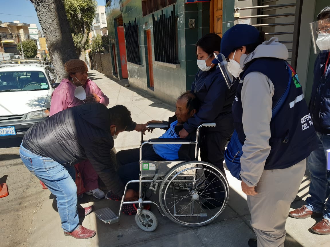 DEFENSORÍA DEL PUEBLO LOGRA QUE ADULTO MAYOR RETENIDO POR DEUDAS EN CLÍNICA PRIVADA SEA LIBERADO