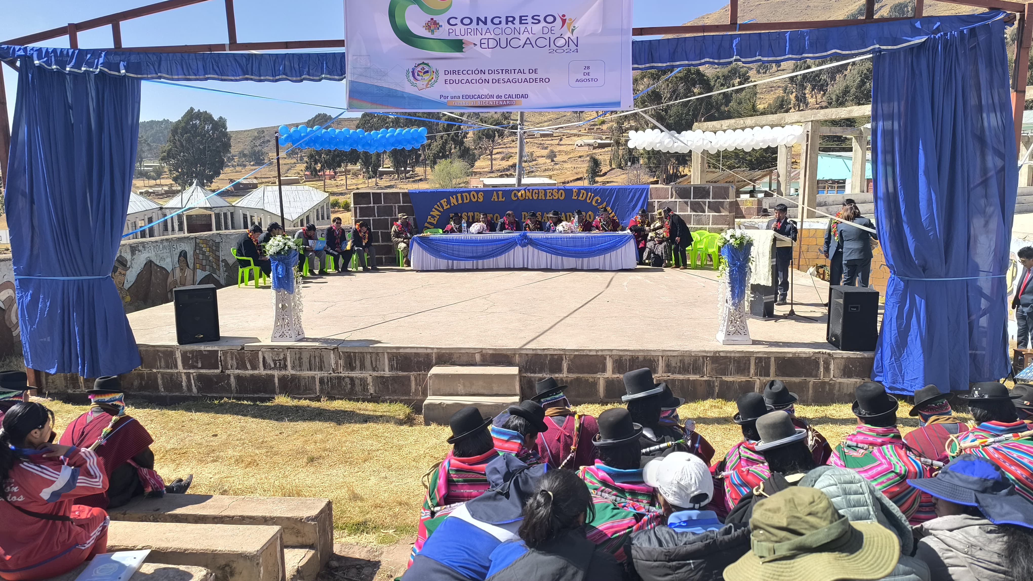 DEFENSORÍA DEL PUEBLO PARTICIPÓ DEL ENCUENTRO DISTRITAL EDUCATIVO DE DESAGUADERO CON MIRAS A GARANTIZAR EL DERECHO A LA EDUCACIÓN