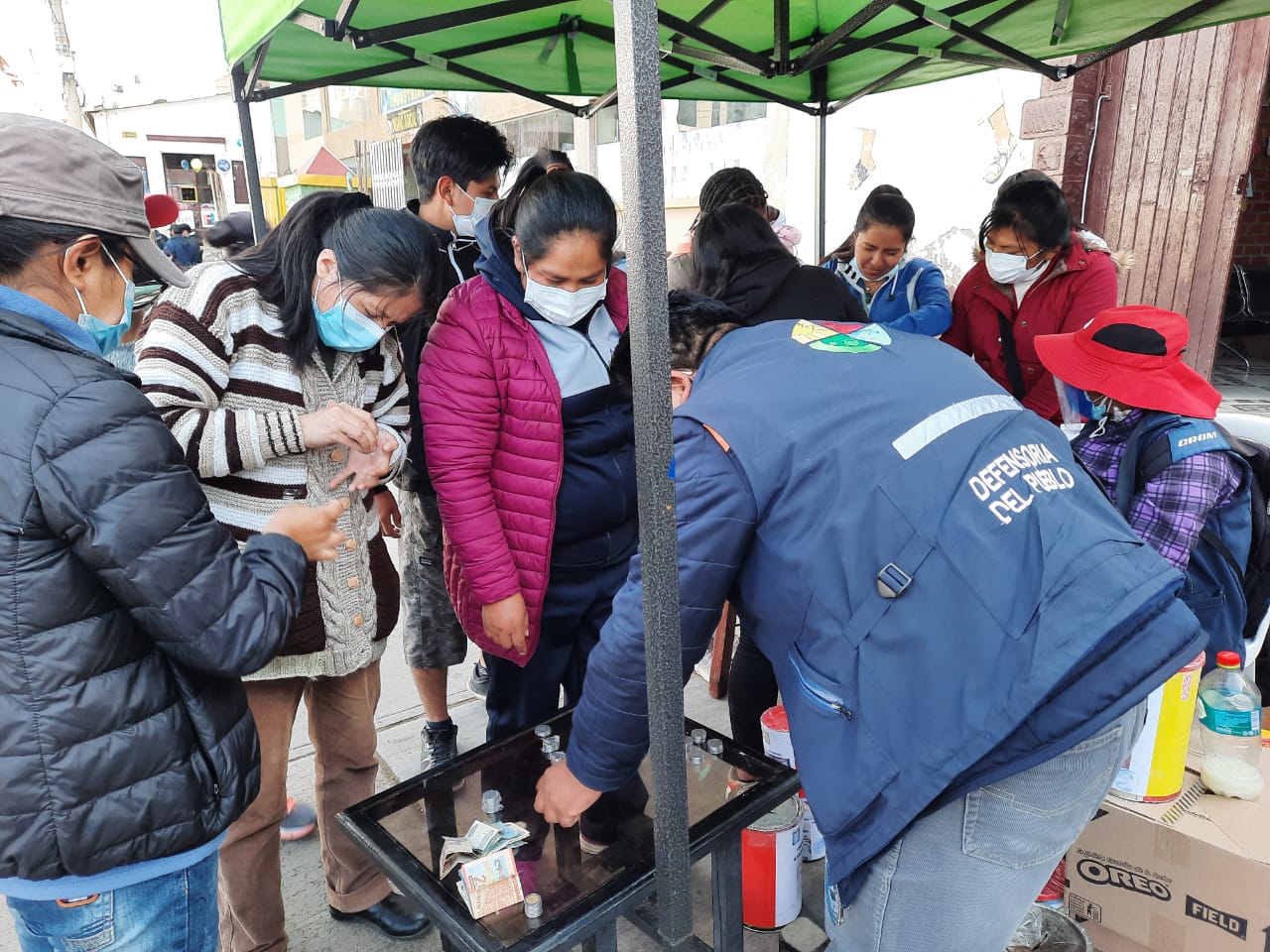 CAMPAÑA SOLIDARIA PROMOVIDA POR LA DEFENSORÍA DEL PUEBLO Y ORGANIZACIONES DE UNCÍA Y LLALLAGUA REÚNE BS. 5.930