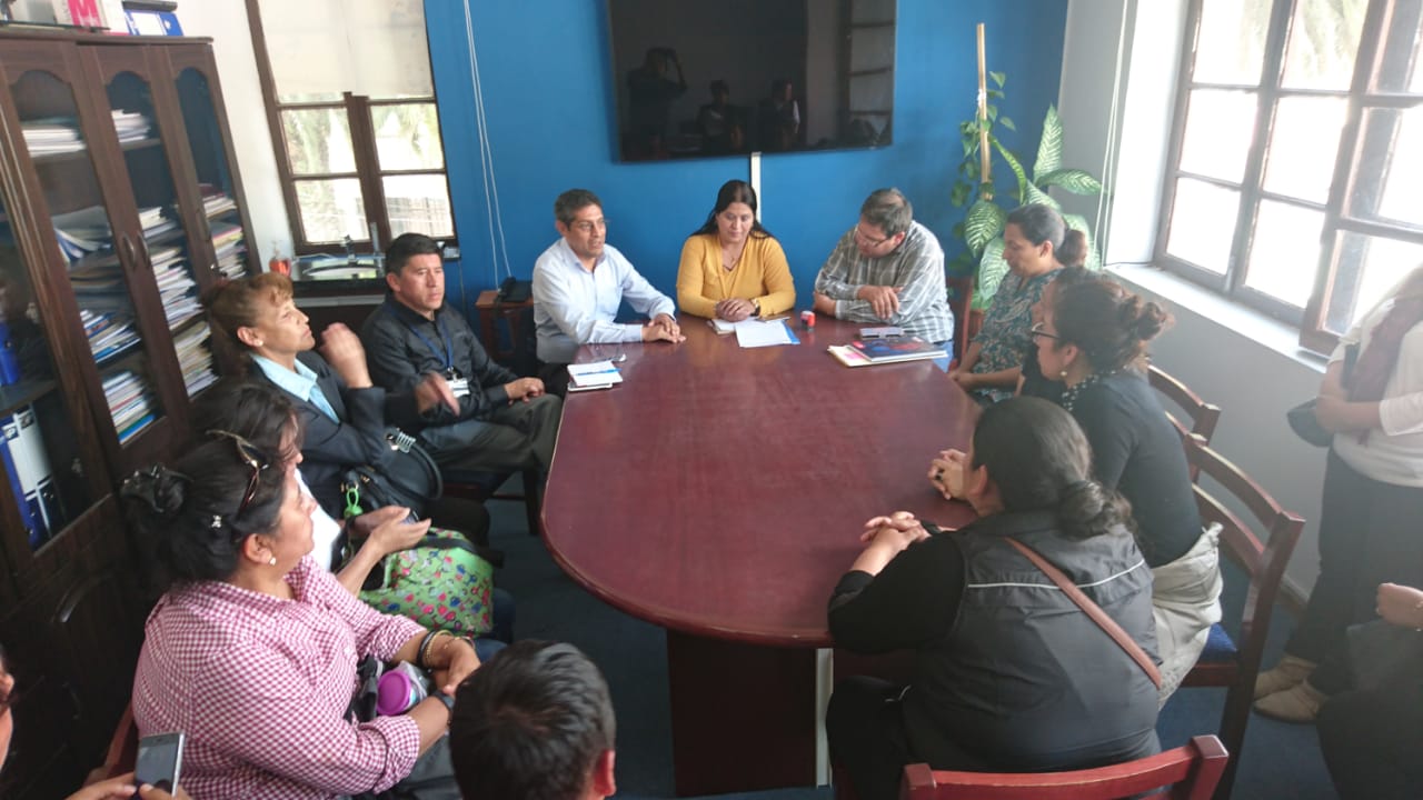 DEFENSORÍA DEL PUEBLO PROMUEVE DIÁLOGO ENTRE TRABAJADORES DE SALUD Y SEDES CHUQUISACA