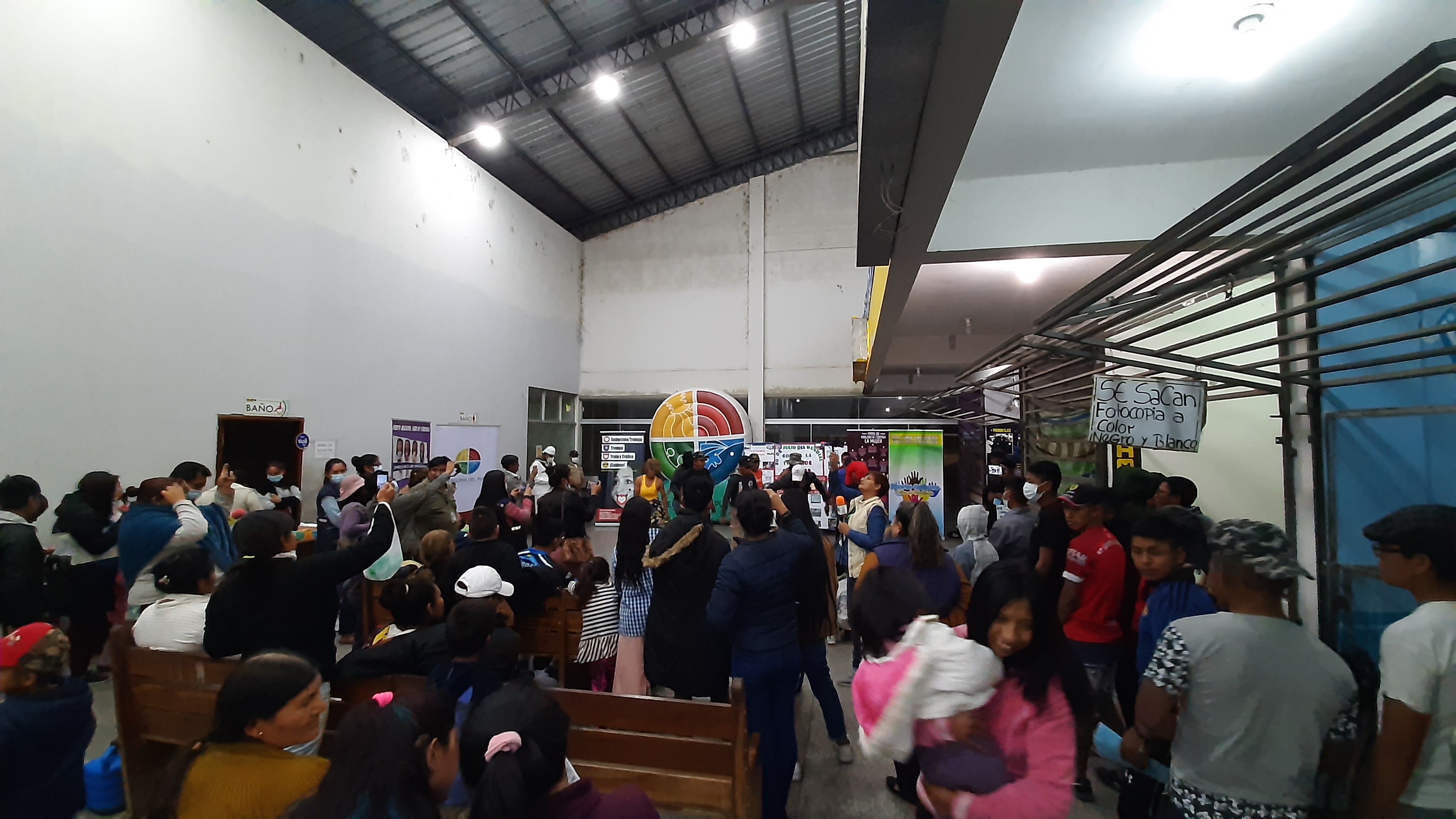 LA DEFENSORIA DEL PUEBLO Y LA DEFENSORIA DE LA NIÑEZ Y ADOLESCENCIA DE PUERTO QUIJARRO REALIZAN JORNADA DE PREVENCIÓN DE LA TRATA DE PERSONAS