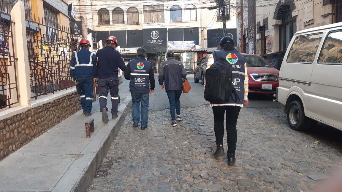 Reestablecen servicios de agua y luz en inmueble de la APDHB, tras gestión de la Defensoría del Pueblo