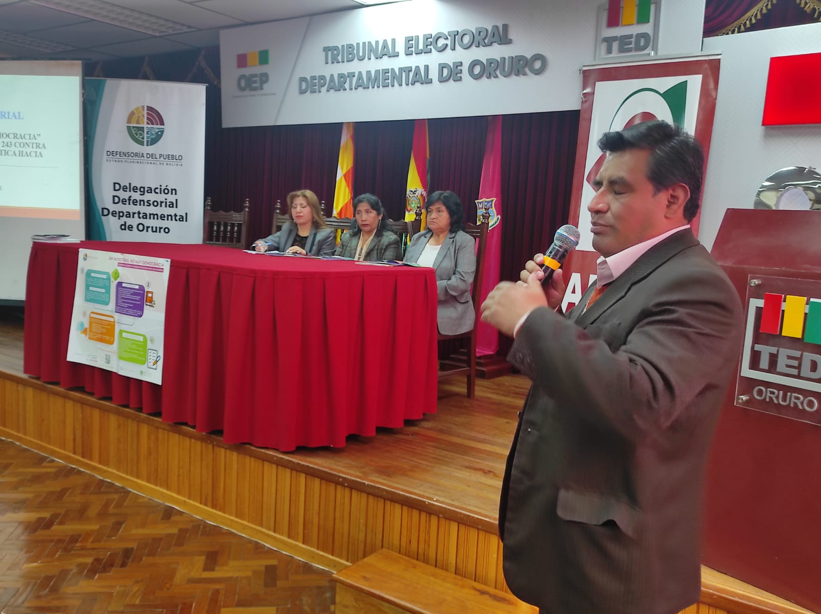 LA DELEGACIÓN DEFENSORIAL DE ORURO, REALIZA SEGUIMIENTO A RESOLUCIÓN DEFENSORIAL "SIN NOSOTRAS NO HAY DEMOCRACIA"