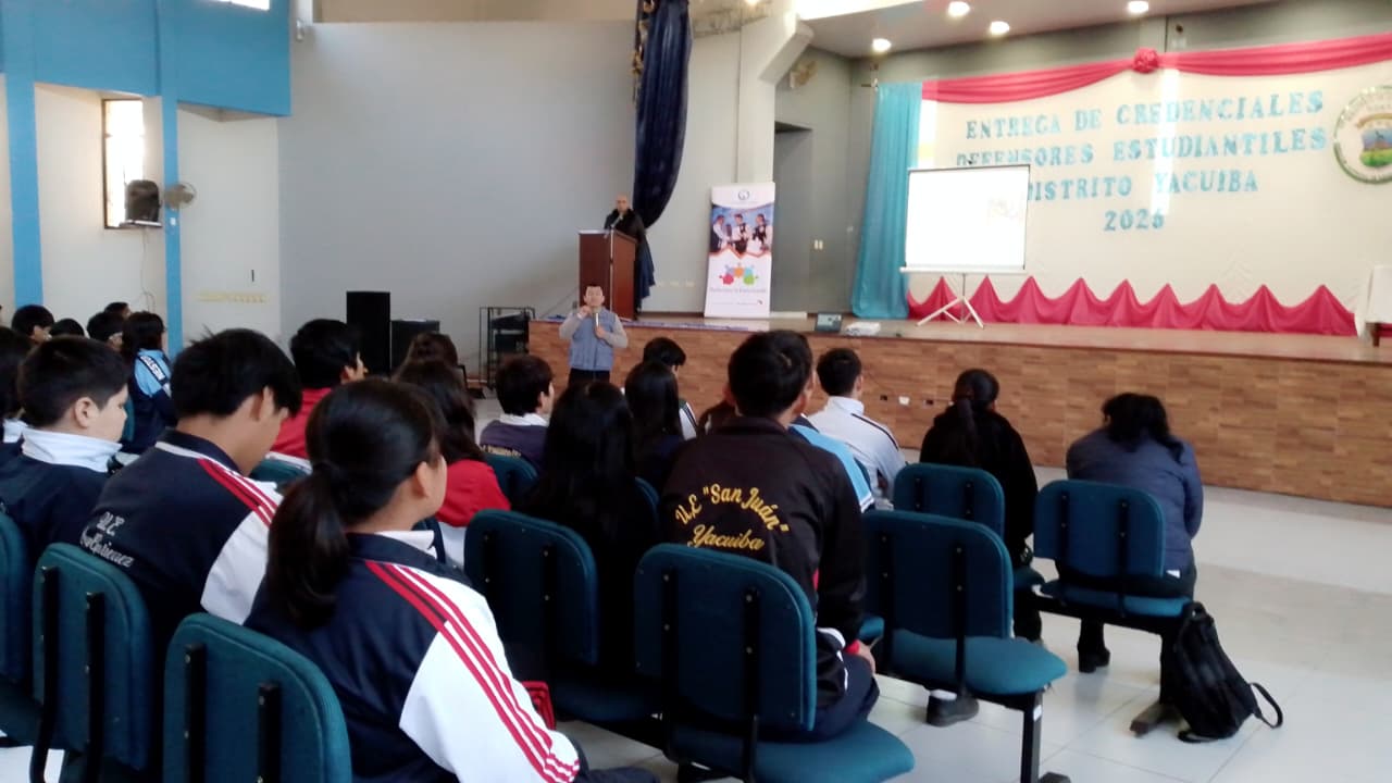 Defensoría del Pueblo acredita a 60 defensoras y defensores estudiantiles para promover una cultura de paz y prevenir la violencia en unidades educativas de Yacuiba