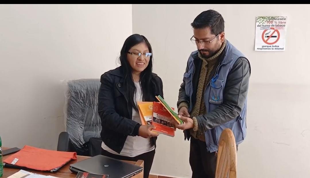 DEFENSORÍA DEL PUEBLO FORTALECE CAPACIDADES MUNICIPALES, ENTREGA PROYECTOS DE LEY Y PROMUEVE LA CONVIVENCIA ESCOLAR EN BELÉN DE ANDAMARCA