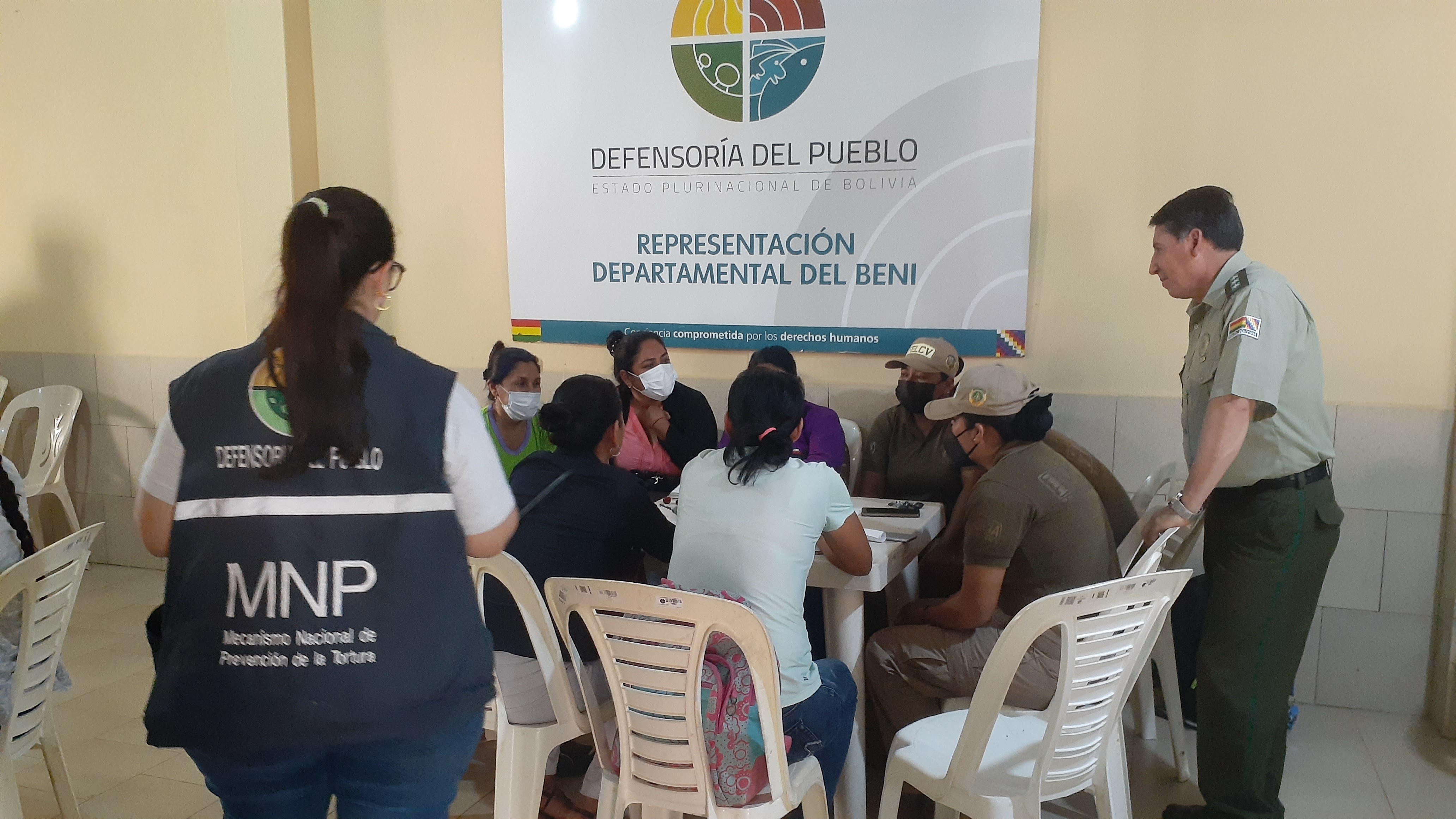 DEFENSORÍA DEL PUEBLO REALIZÓ EL DIÁLOGO DEPARTAMENTAL DE LAS DIRECCIÓN DE LA FUERZA ESPECIAL DE LUCHA CONTRA LA VIOLENCIA (FELCV) CON INSTITUCIONES PARA PROTEGER A LA MUJER DE LA VIOLENCIA EN EL BENI.