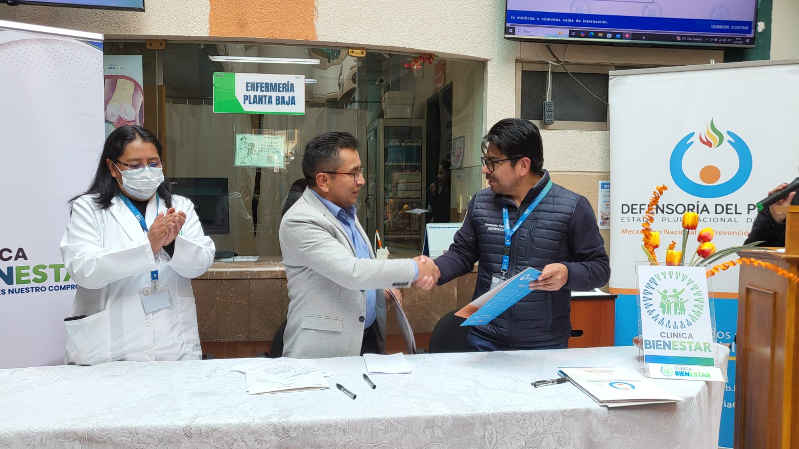 Alianza estratégica entre la Defensoría del Pueblo y la Clínica Bienestar consolida la atención al paciente en El Alto