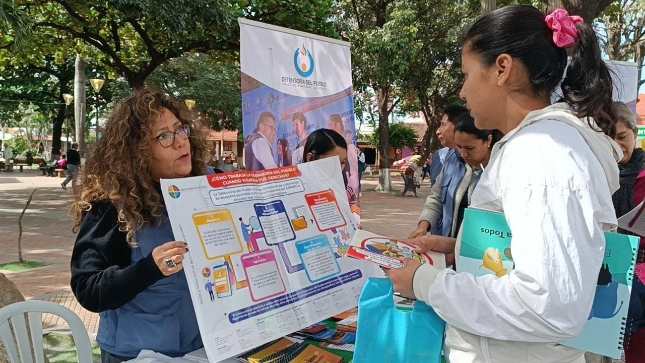 DEFENSOR DEL PUEBLO PROMUEVE ESPACIO DE FORTALECIMIENTO DEL EJERCICIO DE LOS DERECHOS HUMANOS CON POBLACIONES Y SERVIDORES PÚBLICOS DEL MUNICIPIO DE COTOCA.