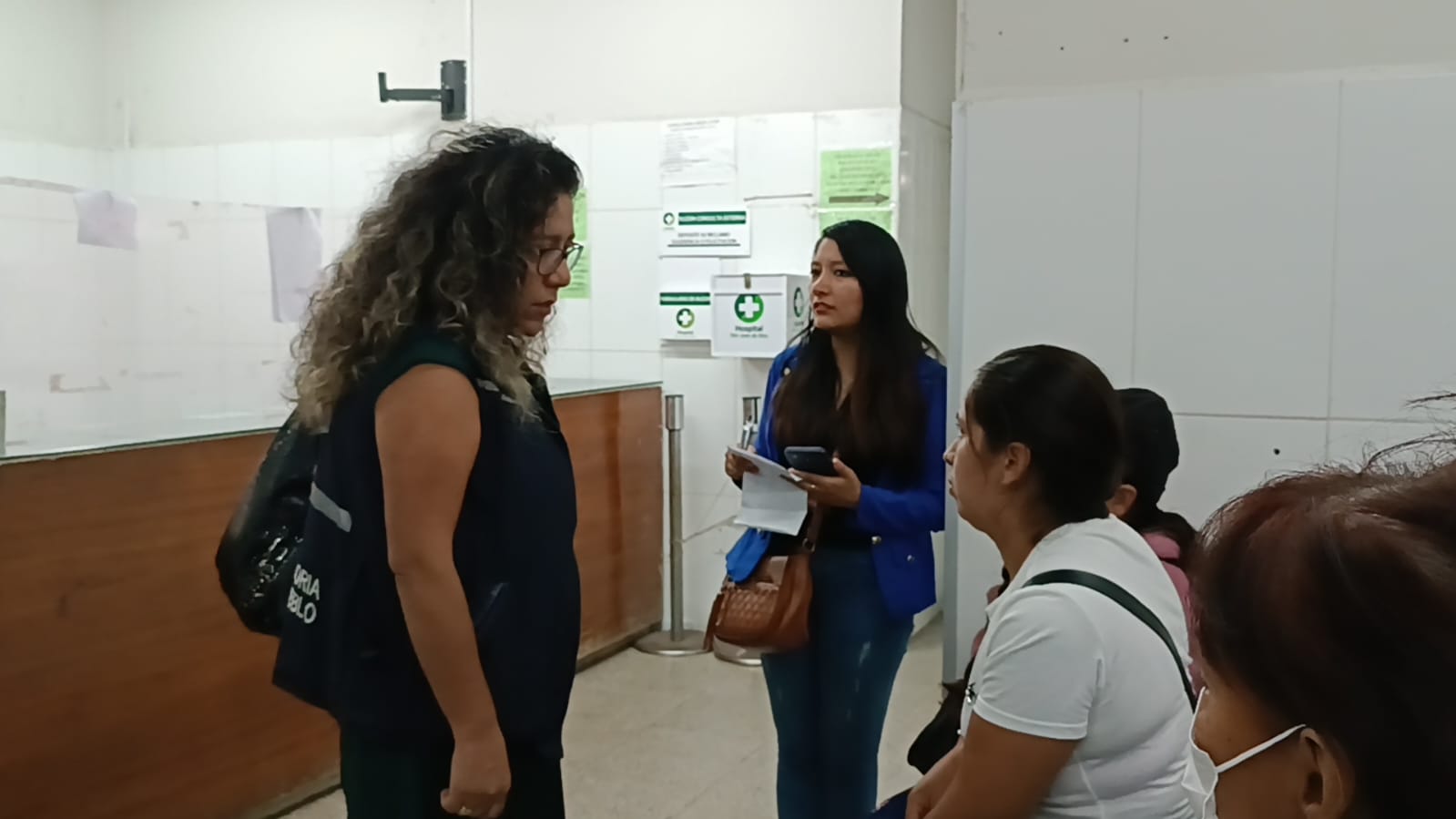 DEFENSORÍA DEL PUEBLO REALIZA VERIFICATIVOS EN CENTROS DE SALUD PARA GARANTIZAR LA ATENCIÓN EN EMERGENCIA Y LLAMA A EVALUAR LAS MEDIDAS DE PRESIÓN