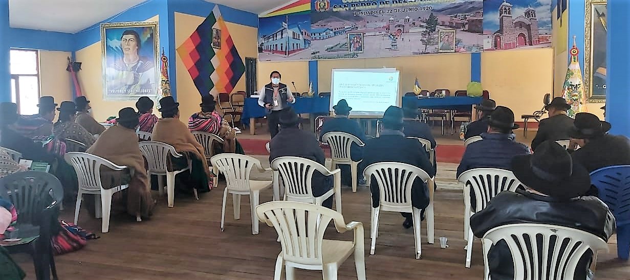 Defensoría del Pueblo desarrolla taller de “Derechos Humanos de las Naciones y Pueblos Indígena Originario Campesinas” con autoridades de la Comunidad de San Pedro de Desaguadero