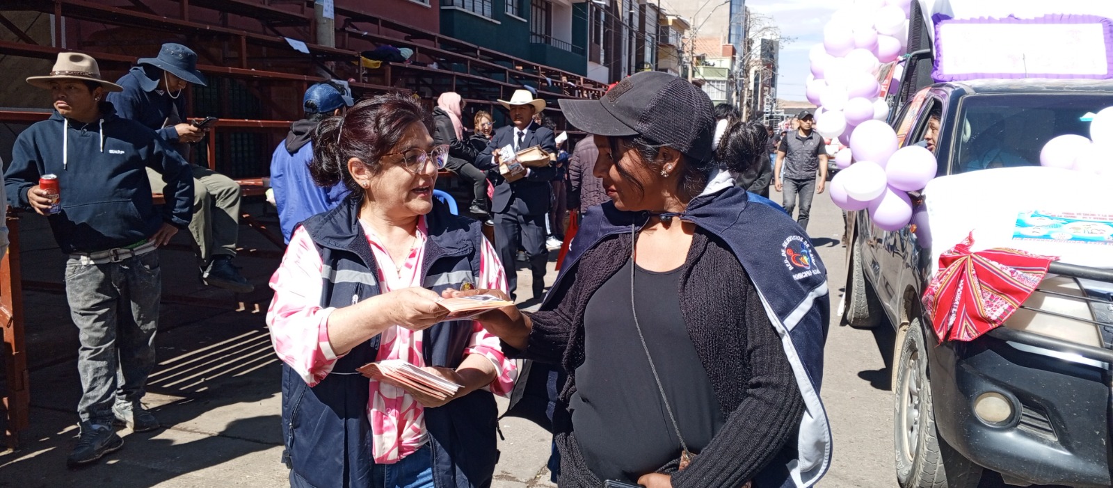 Defensoría del Pueblo promueve campaña “Sin Máscaras, Sin Violencia” en la entrada de Ch'utillos