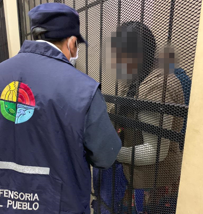 DEFENSORÍA DEL PUEBLO ASISTE A LA AUDIENCIA DE MEDIDAS CAUTELARES DE LAS TRABAJADORAS SEXUALES APREHENDIDAS EN UN ALOJAMIENTO DE EL ALTO