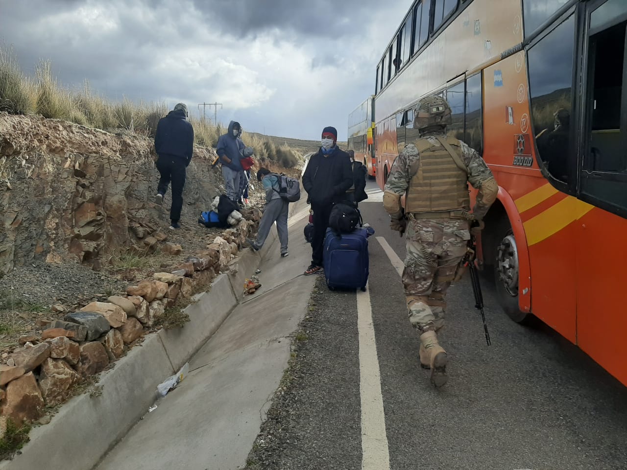 DEFENSORÍA DEL PUEBLO EN EL NORTE POTOSÍ POSIBILITÓ RETORNO DE CONNACIONALES HASTA SUS COMUNIDADES