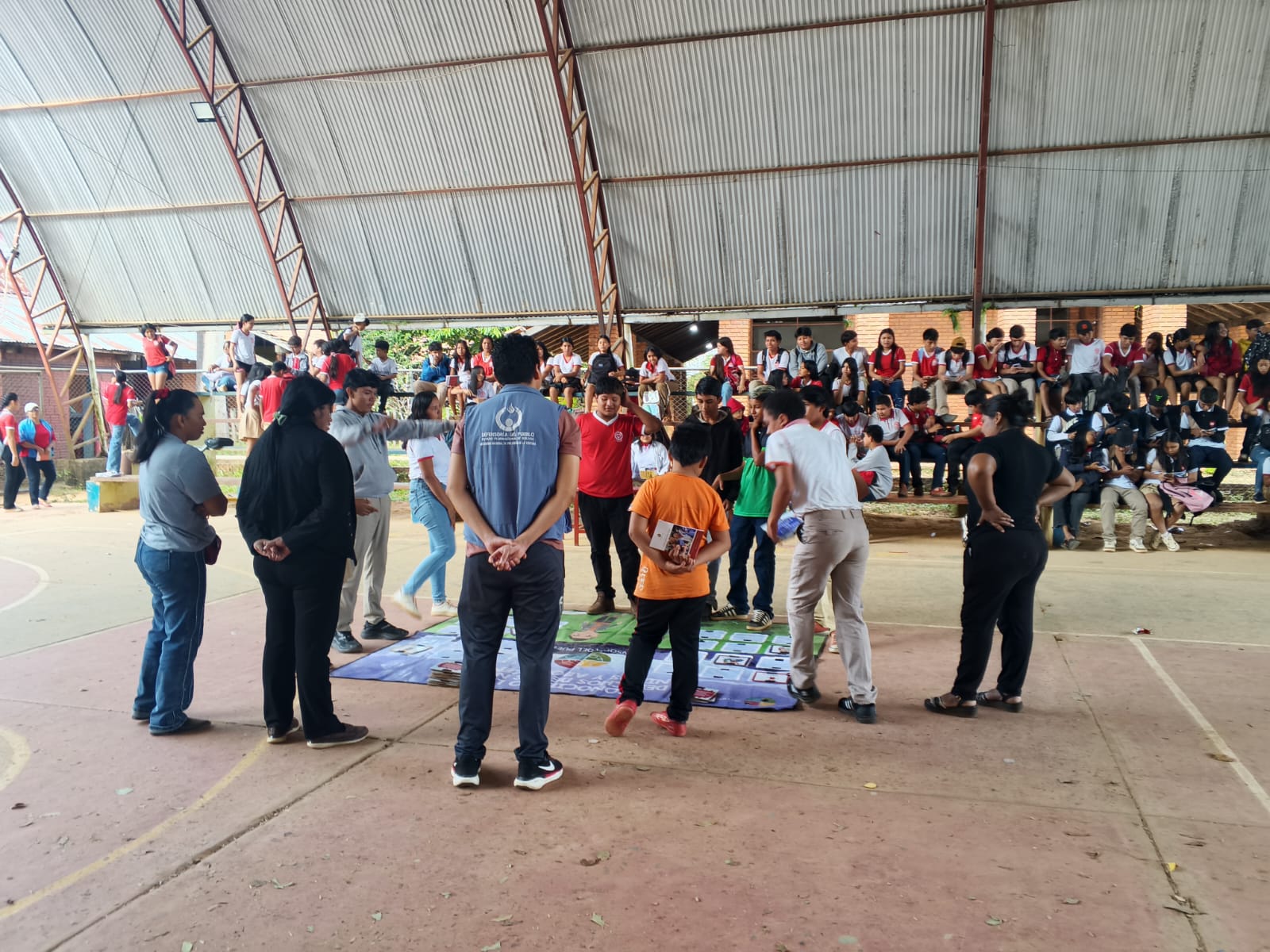 DEFENSORÍA DEL PUEBLO CAPACITA A ESTUDIANTES DE LA U.E. SAN FRANCISCO DE ASSIS EN DERECHOS HUMANOS Y PREVENCIÓN DE LA DISCRIMINACIÓN