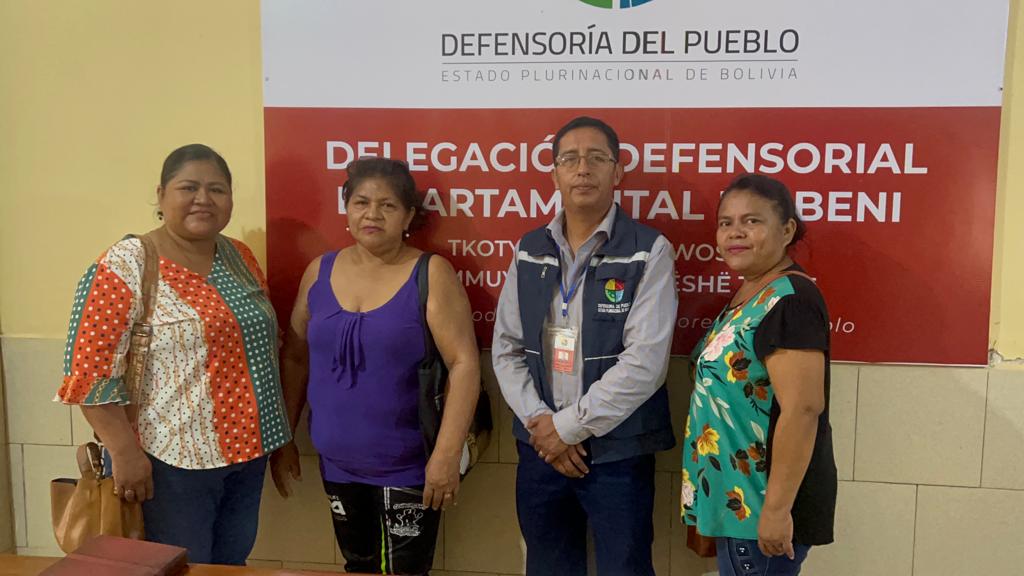 PADRES DE FAMILIA Y DEFENSORÍA DEL PUEBLO ANUNCIAN TRABAJO COORDINADO EN LA ETAPA DE INSCRIPCIONES ESCOLARES EN TRINIDAD