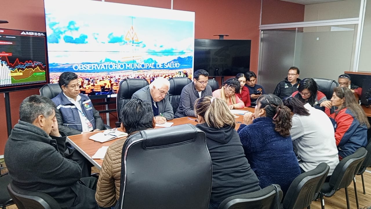 DEFENSORÍA DEL PUEBLO PROPICIÓ REUNIÓN ENTRE EL SEDES LA PAZ, ALCALDÍA DE EL ALTO Y TRABAJADORES EN SALUD POR CASO “HOSPITAL BOLIVIANO - HOLANDÉS”