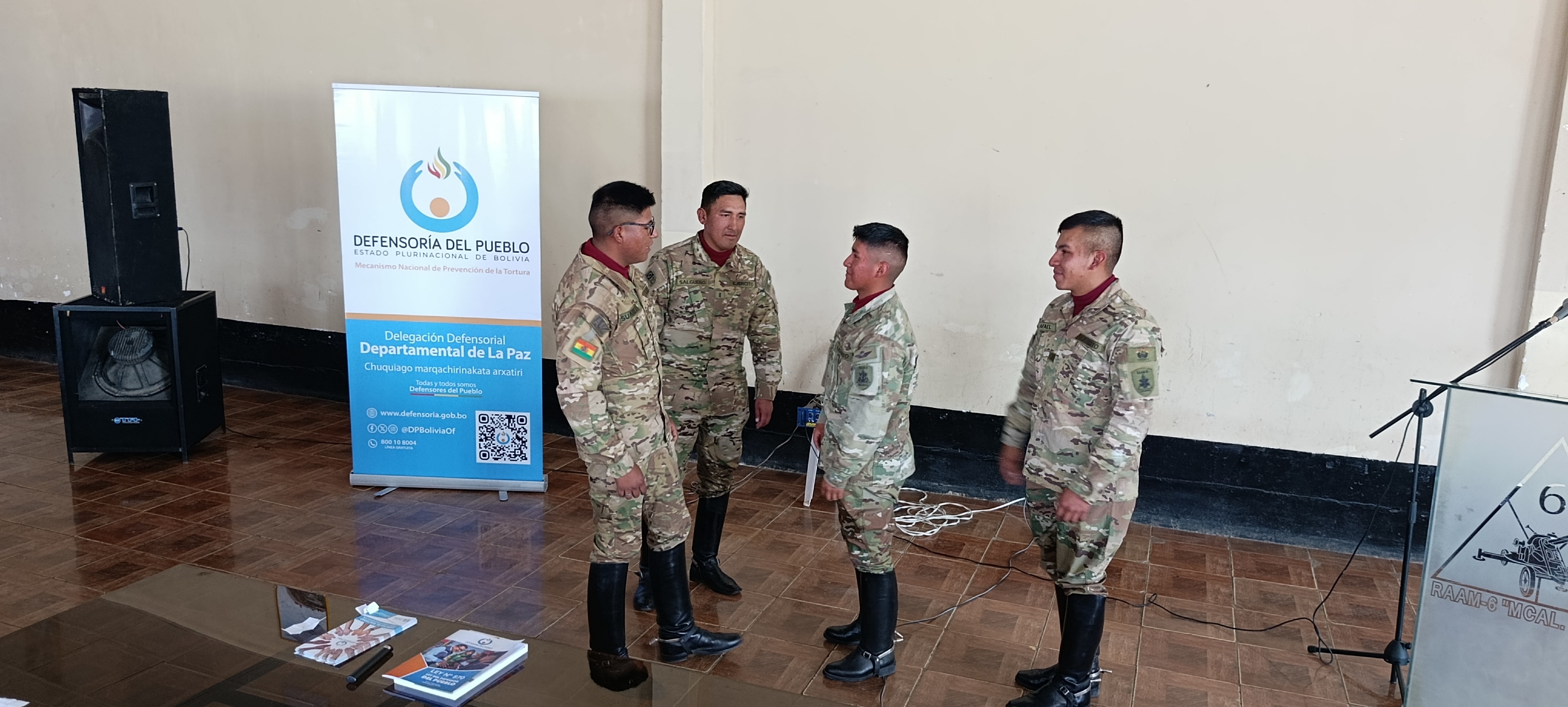 DEFENSORÍA DEL PUEBLO CAPACITA EN DERECHOS HUMANOS A SOLDADOS E INSTRUCTORES DE REGIMIENTO MILITAR EN VIACHA