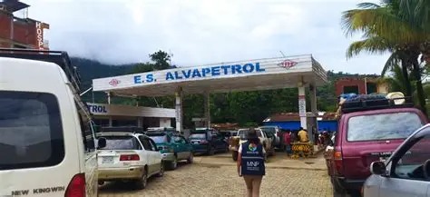 DEFENSORÍA DEL PUEBLO REQUIERE INFORMACIÓN A LA ANH Y AL MINISTERIO DE HIDROCARBUROS POR DENUNCIAS SOBRE LA CALIDAD DE LA GASOLINA