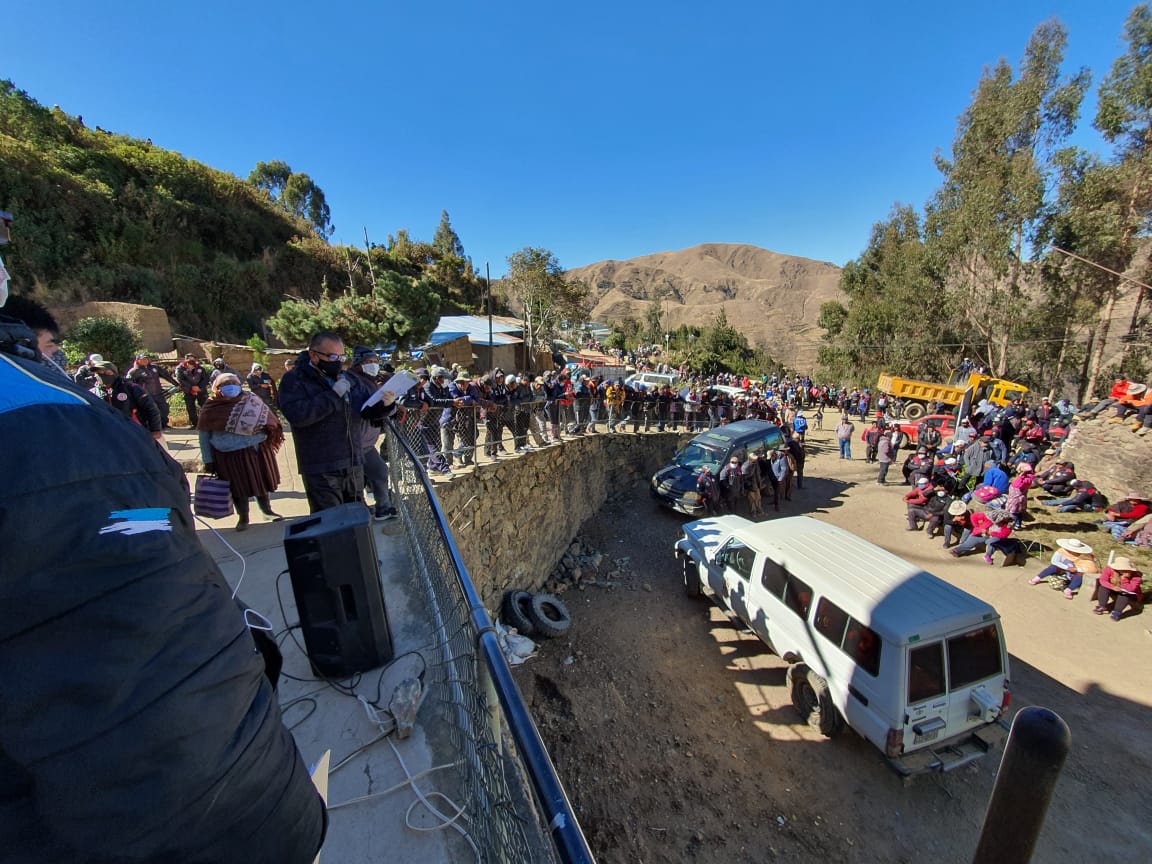 LA DEFENSORÍA DEL PUEBLO FACILITA LA LIBERACIÓN DEL PERSONAL DE SALUD RETENIDO EN EL DISTRITO MINERO DE KAMI