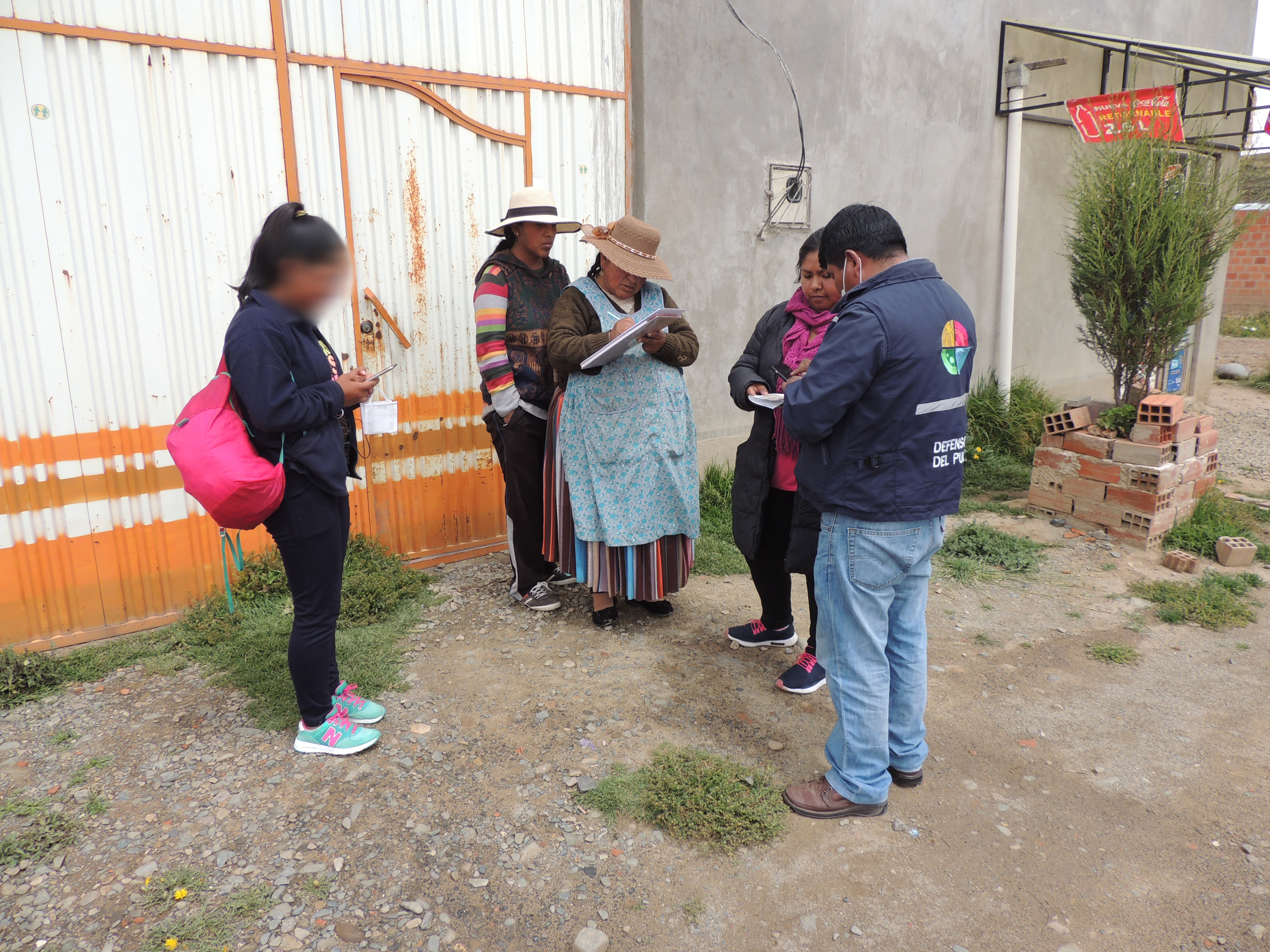 ACCIÓN DEFENSORIAL PERMITE ENCUENTRO DE ADOLESCENTE CON SU FAMILIA