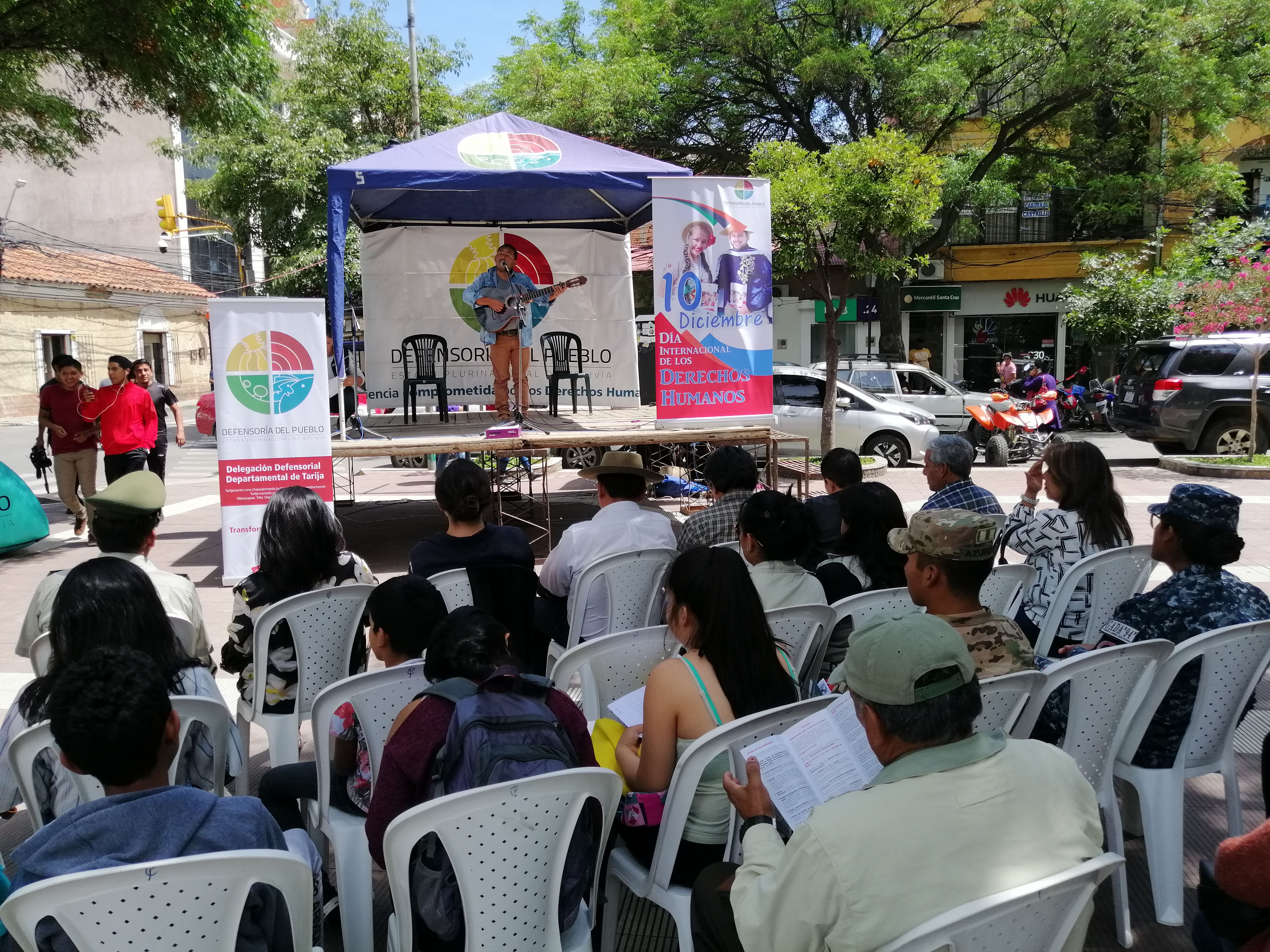 DEFENSORÍA DEL PUEBLO CONMEMORA LOS 71 AÑOS DE LA DECLARACIÓN UNIVERSAL DE LOS DERECHOS HUMANOS Y EXHORTA A LA POBLACIÓN A CONSTRUIR ESCENARIOS DE PAZ PARA LA CONVIVENCIA SOCIAL