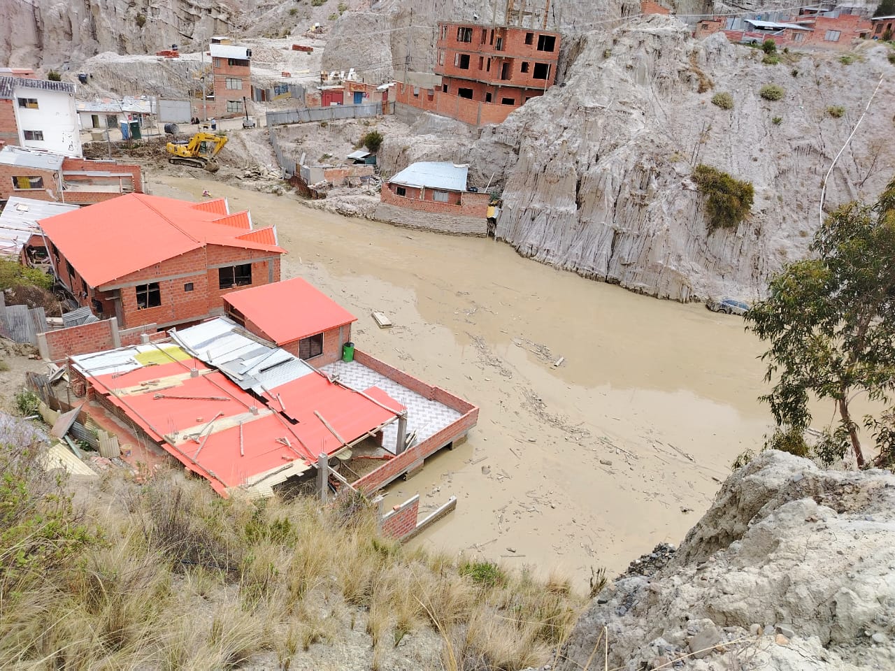 MAZAMORRA EN BAJO LLOJETA: DEFENSORÍA DEL PUEBLO VERIFICA ATENCIÓN DE HERIDOS Y COORDINACIÓN INTERINSTITUCIONAL ANTE LA EMERGENCIA