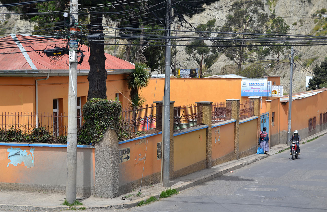 Defensoría del Pueblo exhorta urgente instalación de mesas departamentales de emergencia, para restituir el derecho a vivir en familia de niñas, niños y adolescentes en centros de acogida