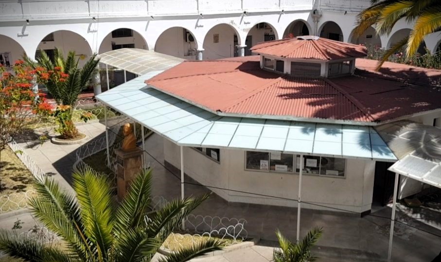 En la ciudad de Sucre, Defensoría del Pueblo gestiona medicación de paciente en terapia intensiva a través del SUS