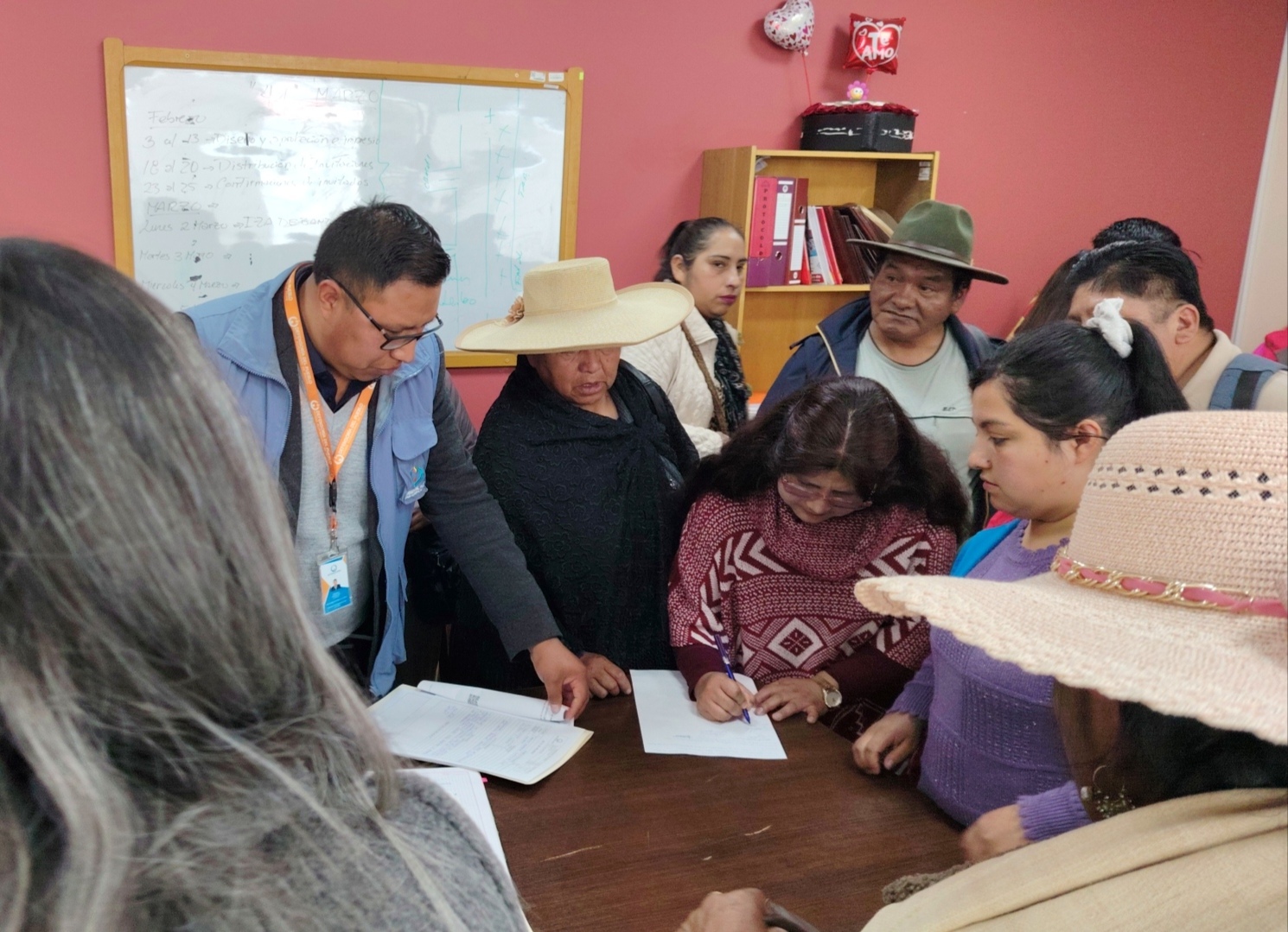 EL ALTO: DEFENSORÍA DEL PUEBLO PROMUEVE ACUERDO PARA FUNCIONAMIENTO DEL CENTRO EDUCATIVO “BARTOLINA SISA” PARA PERSONAS CON DISCAPACIDAD