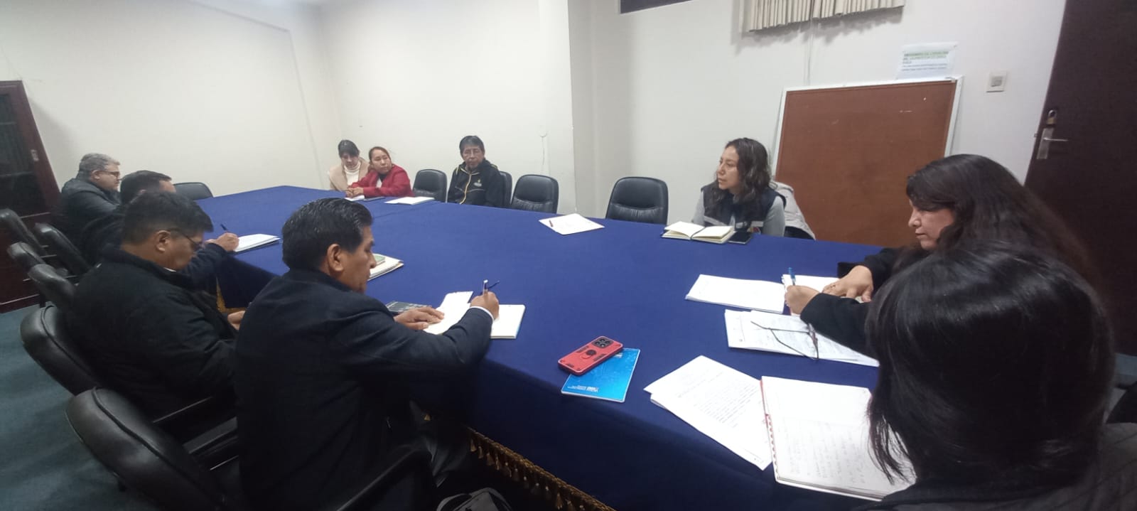 Reunión Interinstitucional logra retorno a clases de niño con autismo que sufría discriminación escolar en Tarija.