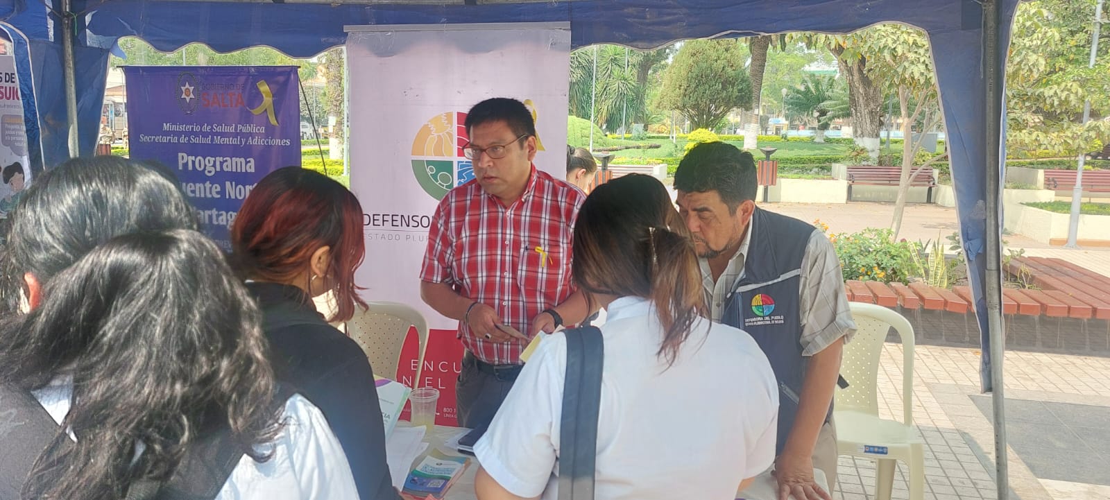 DEFENSORÍA DEL PUEBLO PARTICIPA EN LA FERIA “POR LA VIDA” EN EL DÍA MUNDIAL DE PREVENCIÓN DEL SUICIDIO