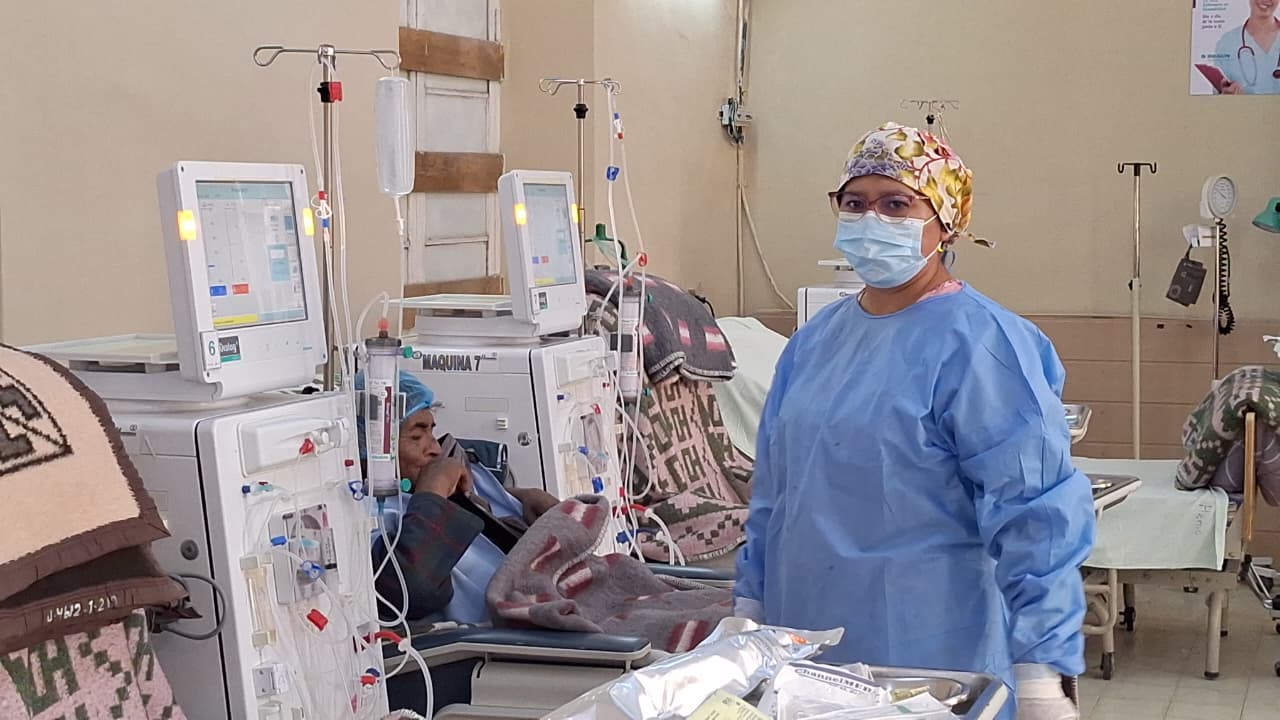 ORURO: DEFENSORÍA DEL PUEBLO LOGRA HABILITACIÓN DE UNIDAD DE HEMODIÁLISIS PARA PACIENTES CON HEPATITIS B