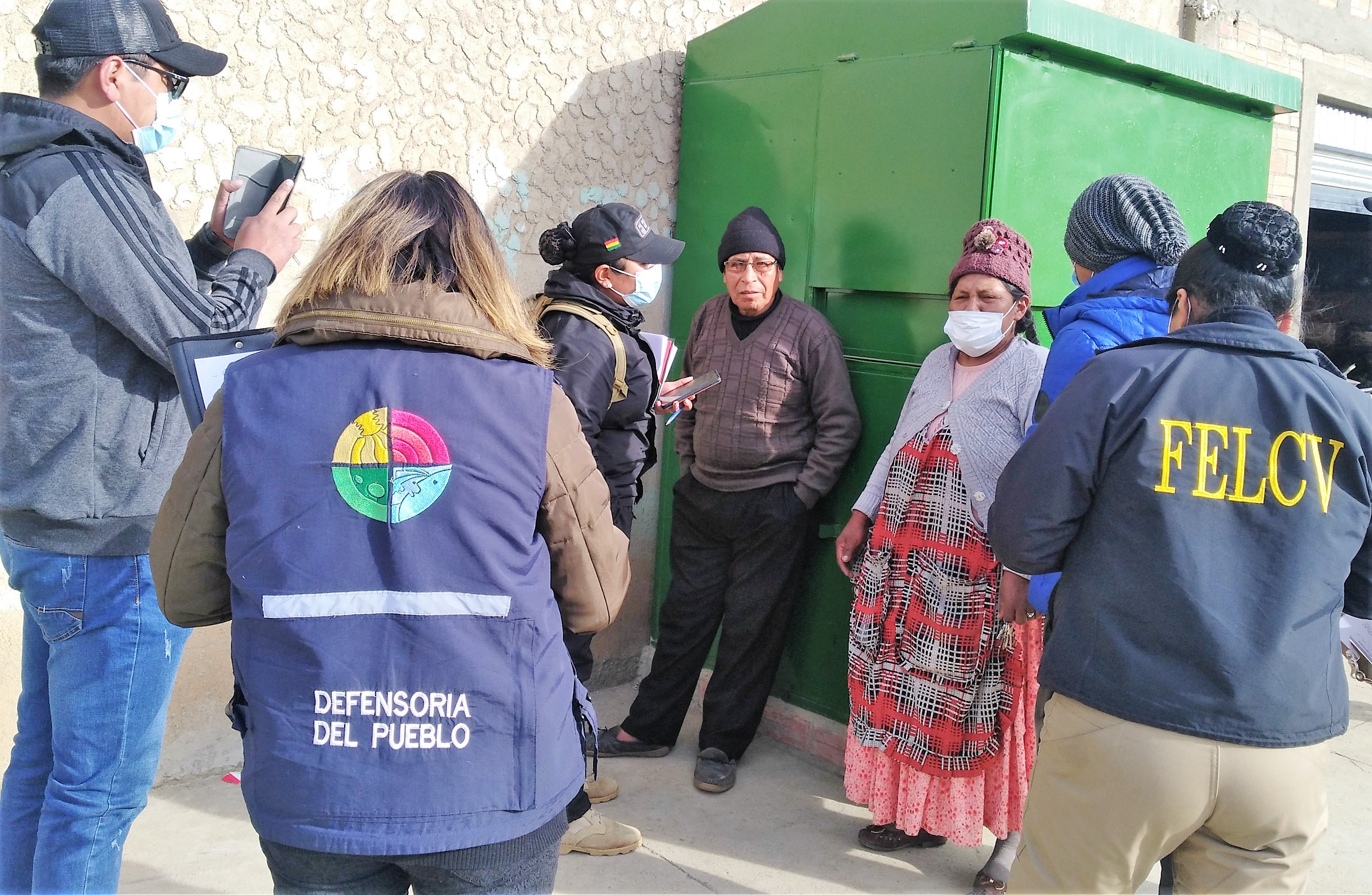 Acción defensorial logra rescate de adulto mayor víctima de agresiones por una de sus hijas en la urbe alteña