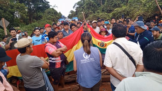 DEFENSORÍA DEL PUEBLO PROMUEVE ACCIONES EN SALUD Y CIRCULACIÓN DE PASAJEROS EN LOS PUNTOS DE BLOQUEO DE NANAGUA