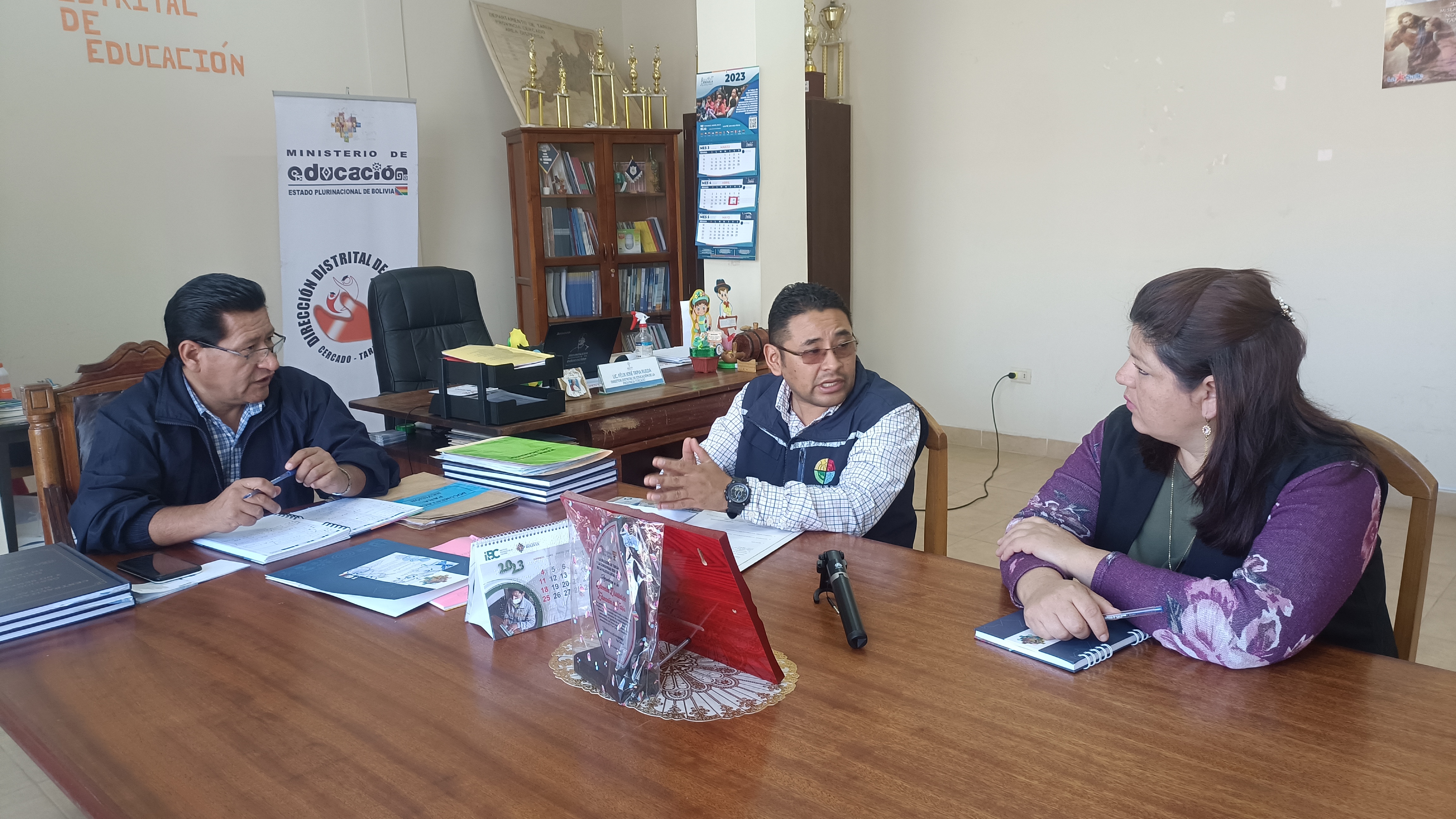 DEFENSORÍA DEL PUEBLO REALIZA SEGUIMIENTO A DENUNCIAS DE ACOSO ESCOLAR Y VIOLENCIA EN EL SISTEMA EDUCATIVO EN TARIJA