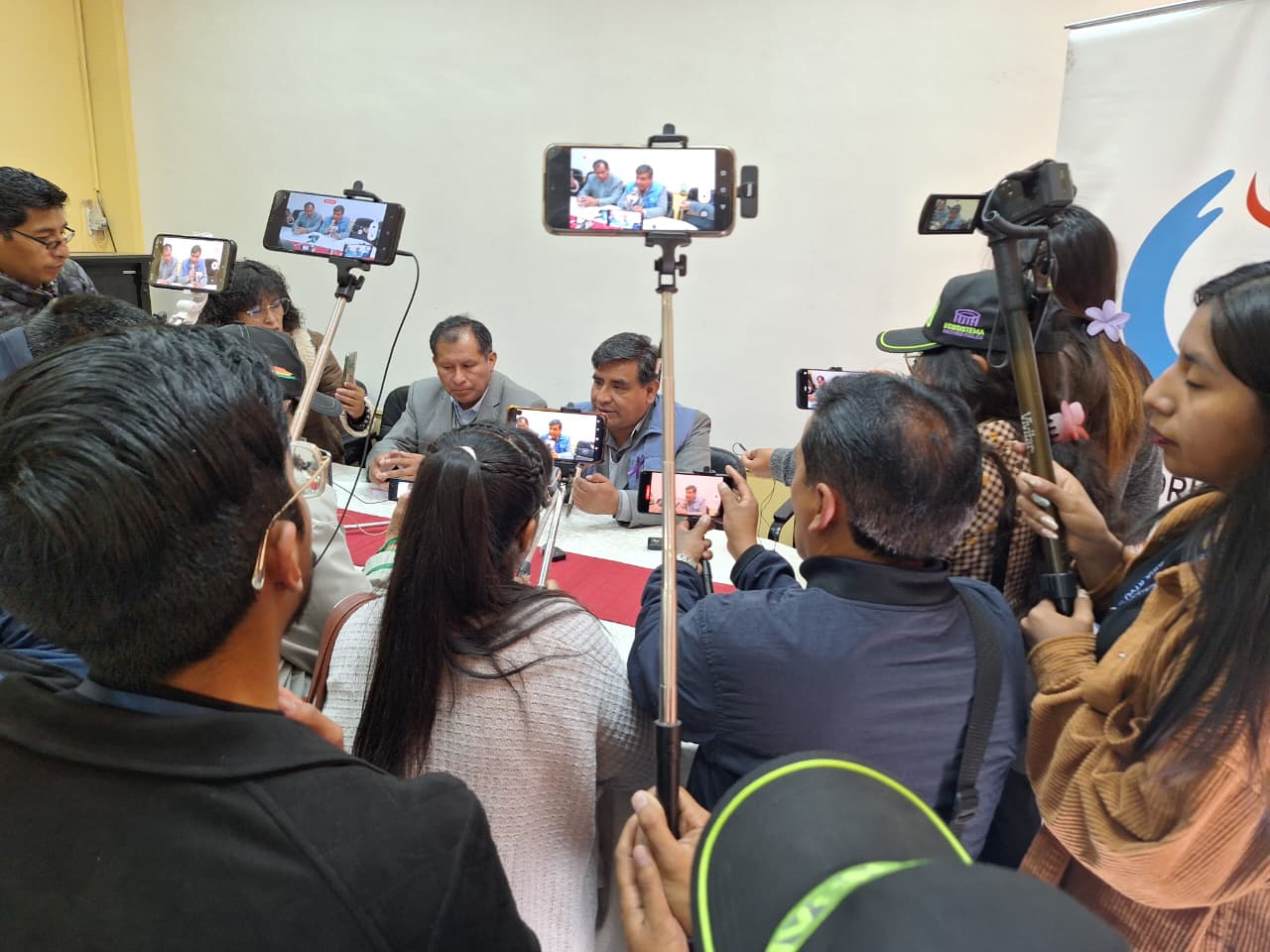 ORURO: DEFENSORÍA DEL PUEBLO VERIFICARÁ INSCRIPCIÓN ESCOLAR PARA RESGUARDAR DERECHOS HUMANOS DE LOS ESTUDIANTES