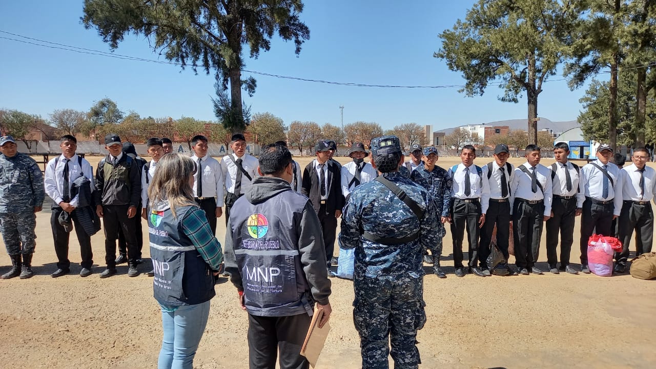 Defensoría del Pueblo en Tarija Verifica Proceso de Salida de Franco en Establecimiento Militar GADA 94