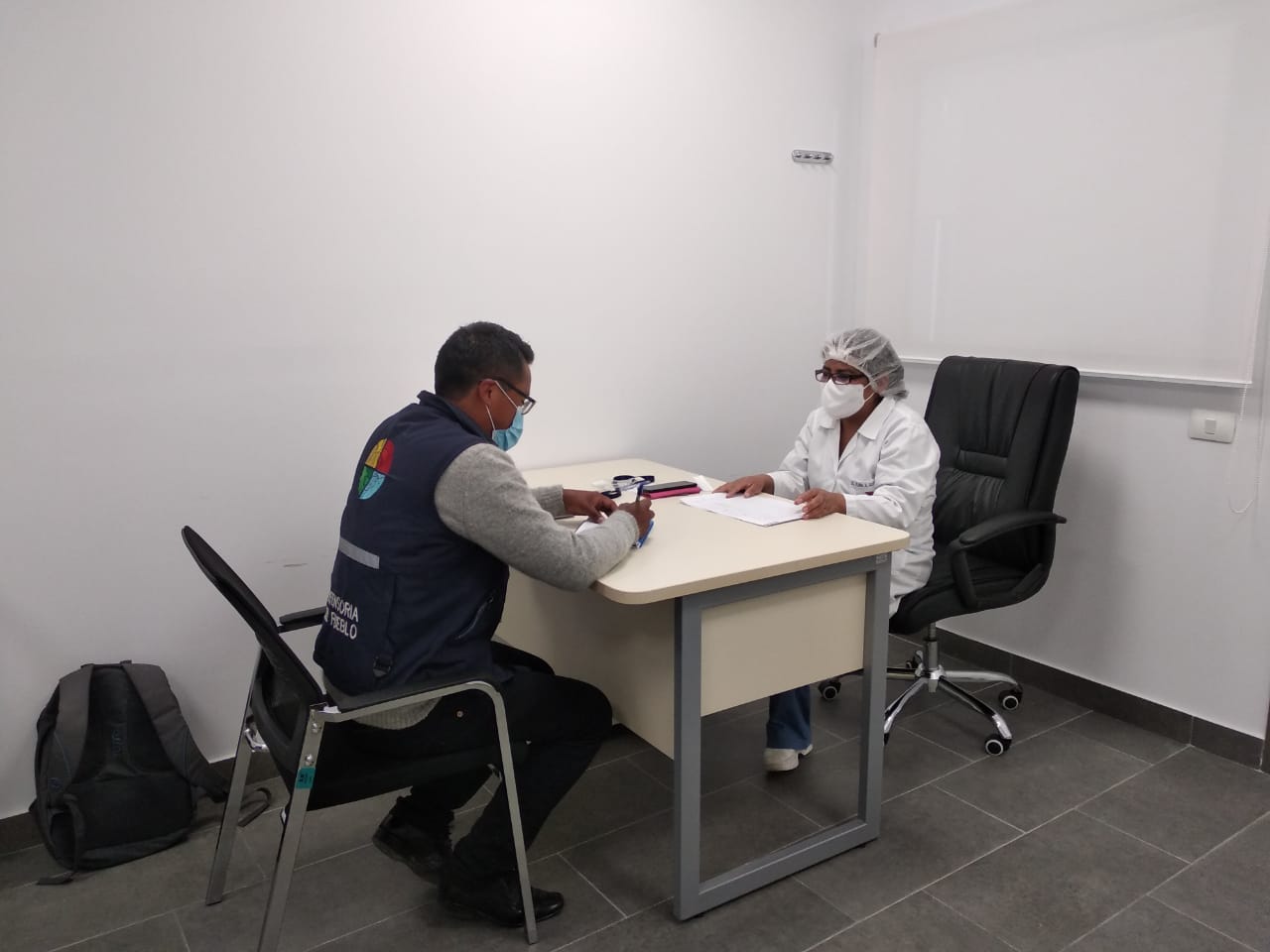 Verificación Defensorial evidencia falta de promoción sobre el cronograma de vacunación contra el Covid-19 para pacientes renales y oncológicos en la ciudad de El Alto