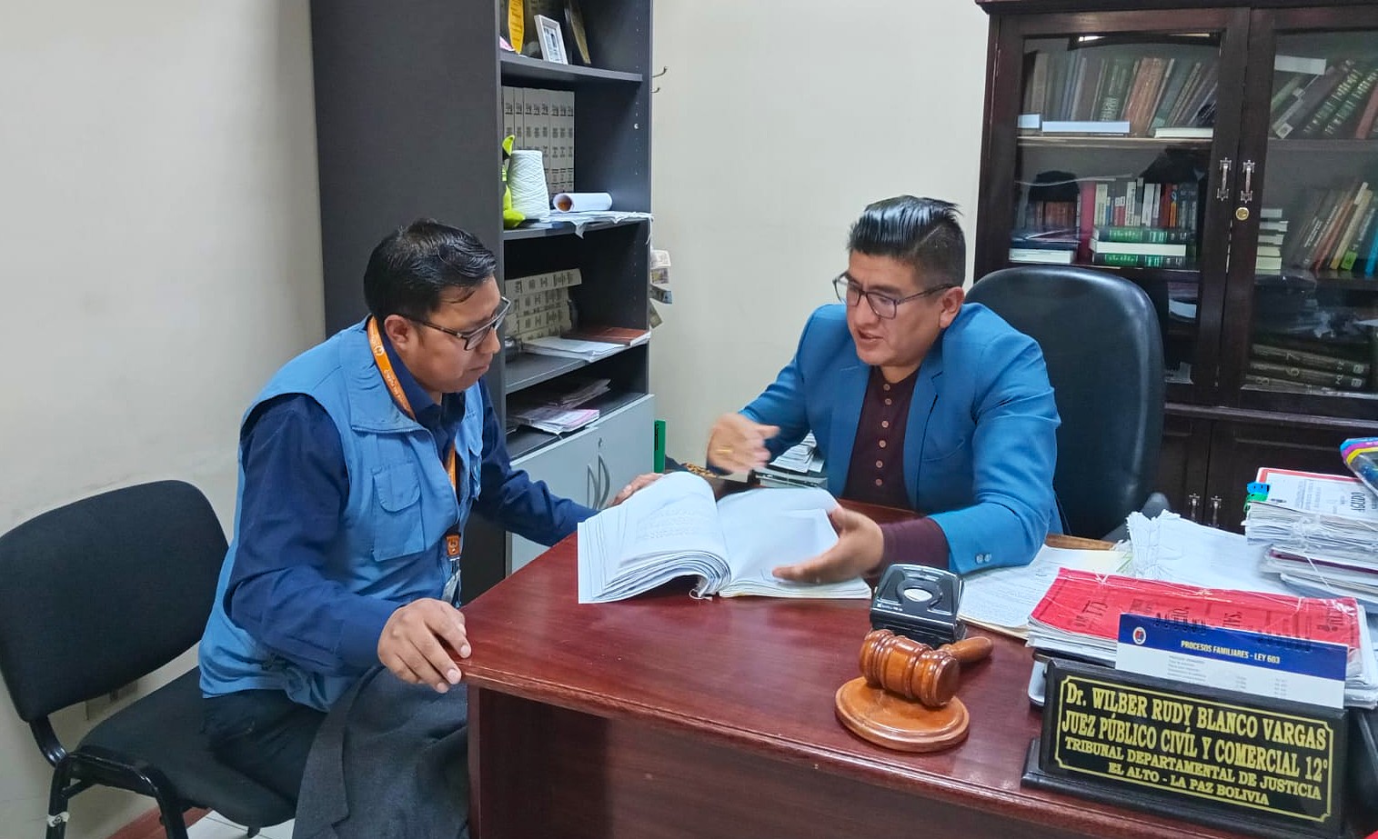 EL ALTO: DEFENSORÍA DEL PUEBLO INVESTIGA PRESUNTO INTENTO DE DESPOJO DE VIVIENDA A UNA PERSONA ADULTA MAYOR