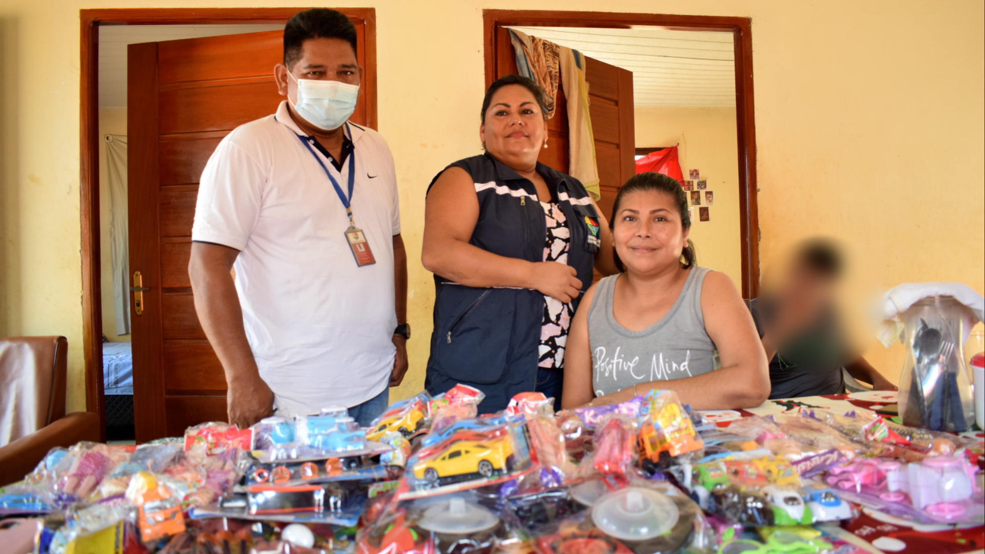 LA DELEGACIÓN DEFENSORIAL PANDO ENTREGA MÁS DE 150 JUGUETES NAVIDEÑOS A LA ASOCIACIÓN DE PERSONAS CON DISCAPACIDAD DEL MUNICIPIO DE PORVENIR.