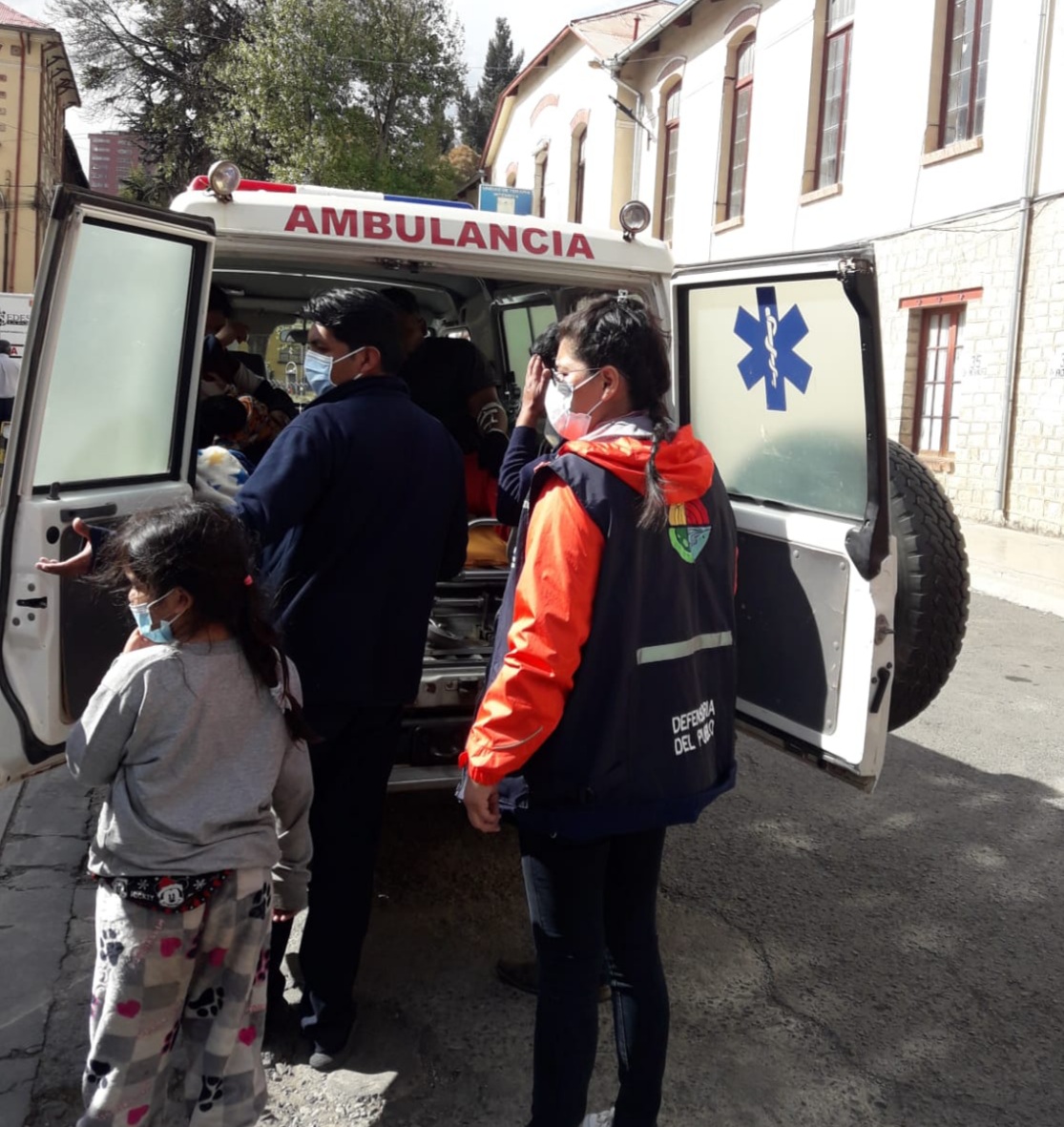 Defensoría del Pueblo gestiona atención médica para ciudadano venezolano y refugio para su familia