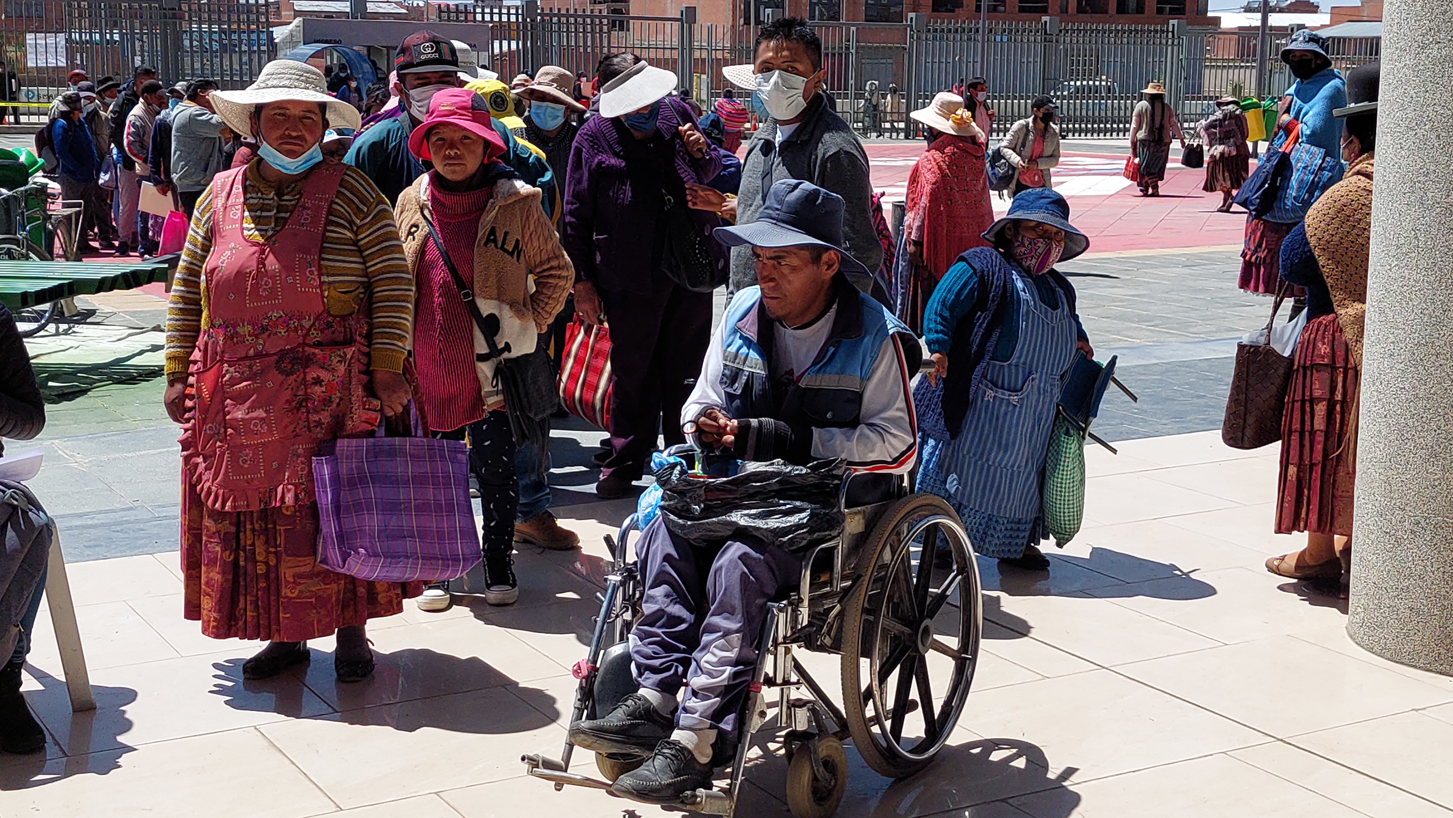 Verificación defensoríal evidencia cumplimiento del pago del bono para personas con discapacidad grave y muy grave en el municipio de El Alto