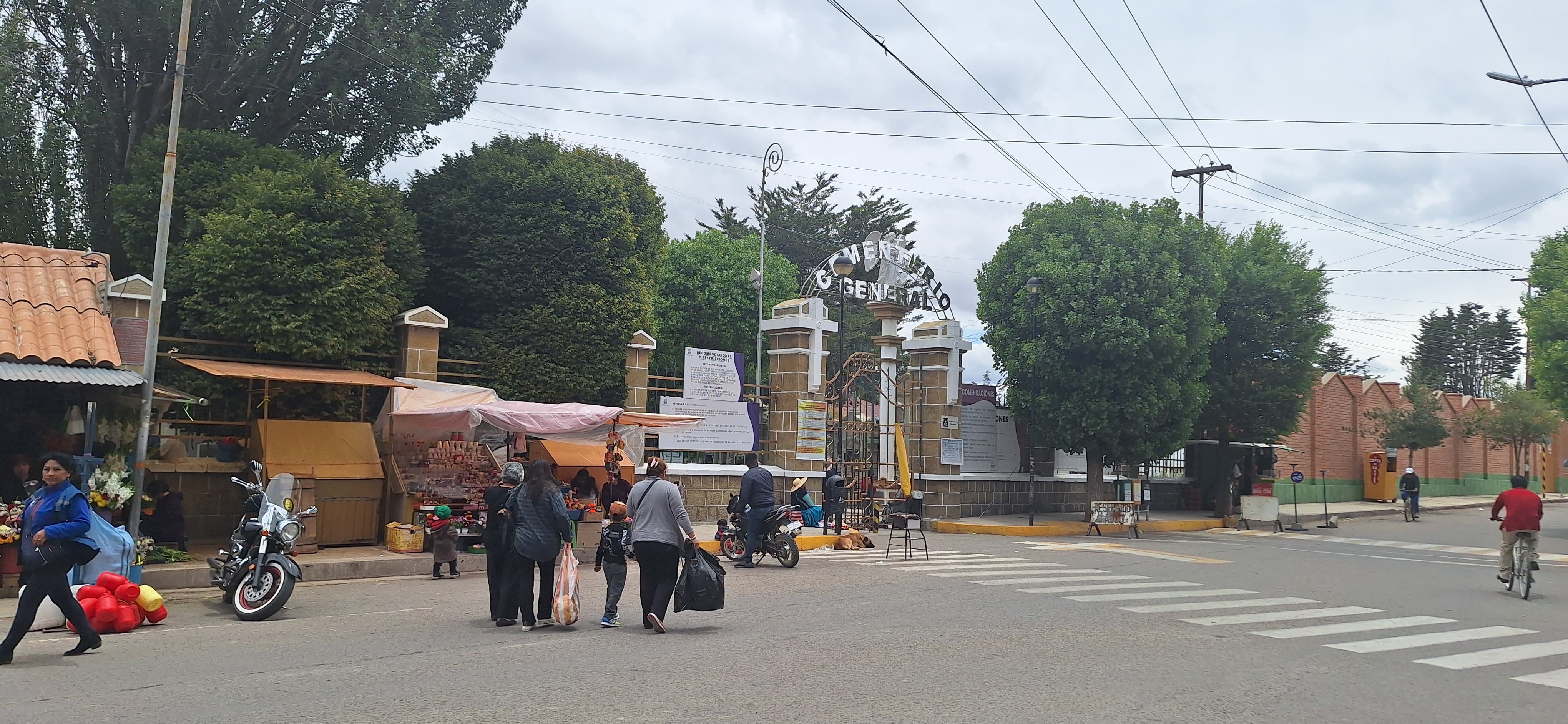 Defensoría del Pueblo gestiona y logra la asignación de un nicho en el Cementerio General para trabajadora sexual fallecida en Oruro