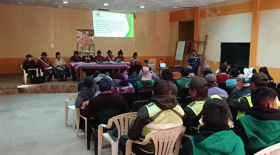 LA DEFENSORÍA DEL PUEBLO PARTICIPÓ DE LA REUNIÓN DE LA RED DE LUCHA CONTRA LA VIOLENCIA EN EL MUNICIPIO DE JESÚS DE MACHACA