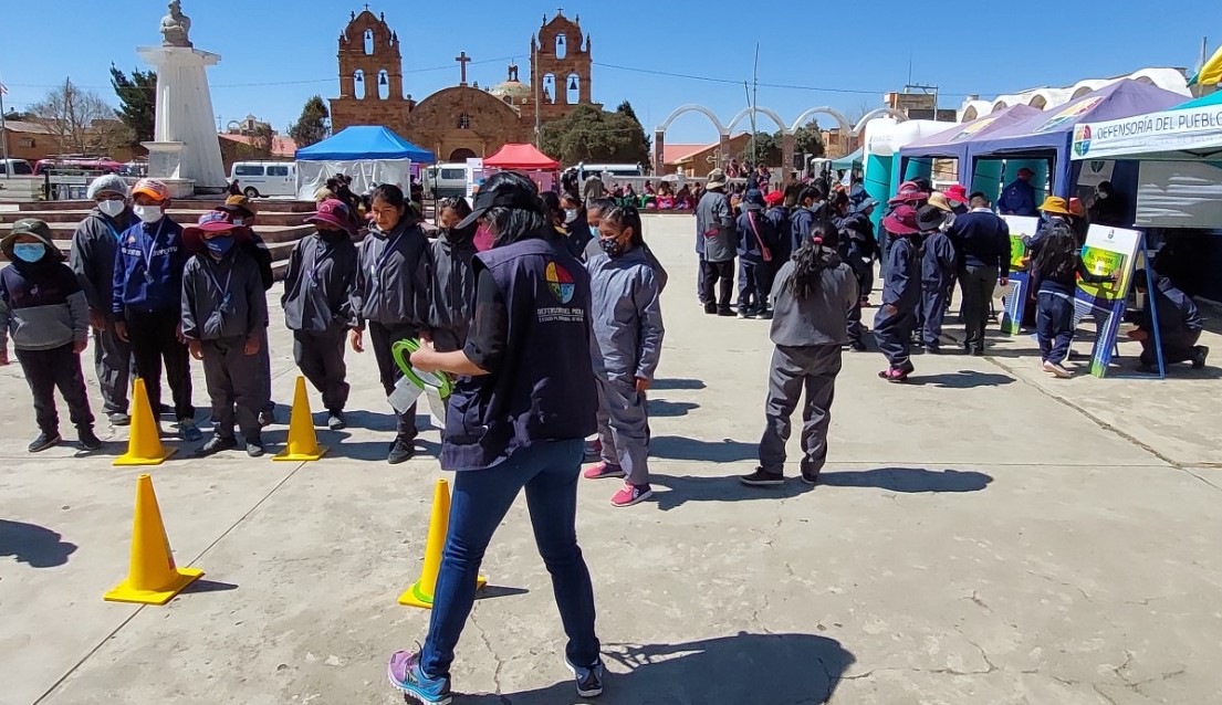 Defensoría del Pueblo implementa en Laja plan de gestión municipal con enfoque de derechos humanos